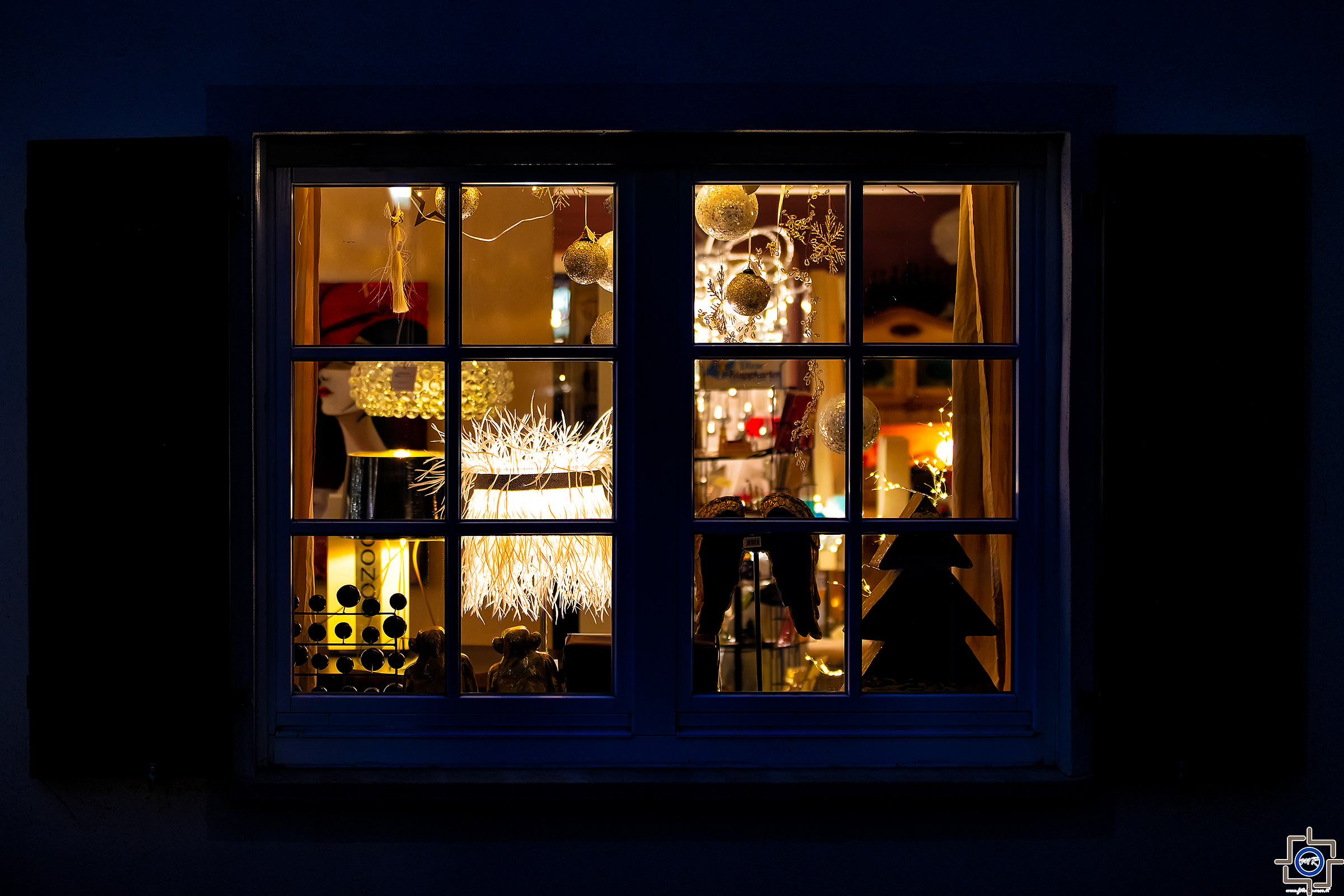 Sguardi nell'ora blu