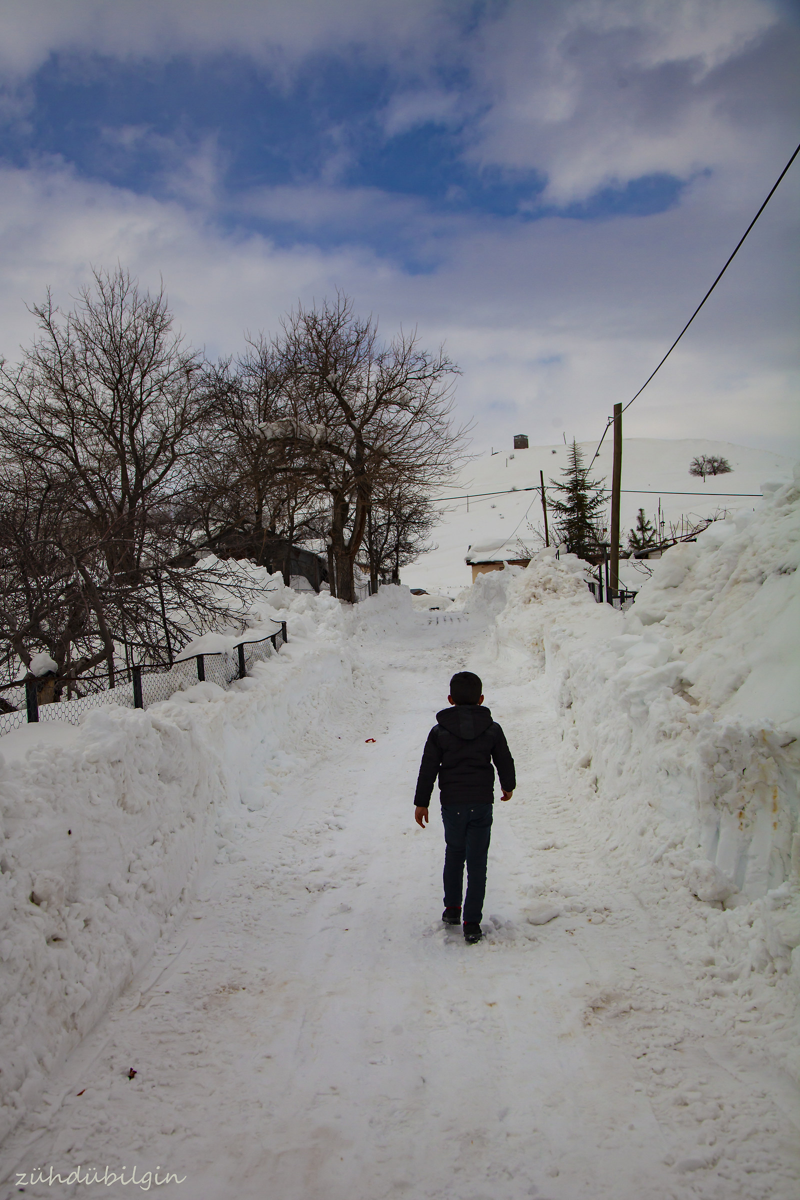 11/5000 strada innevata
