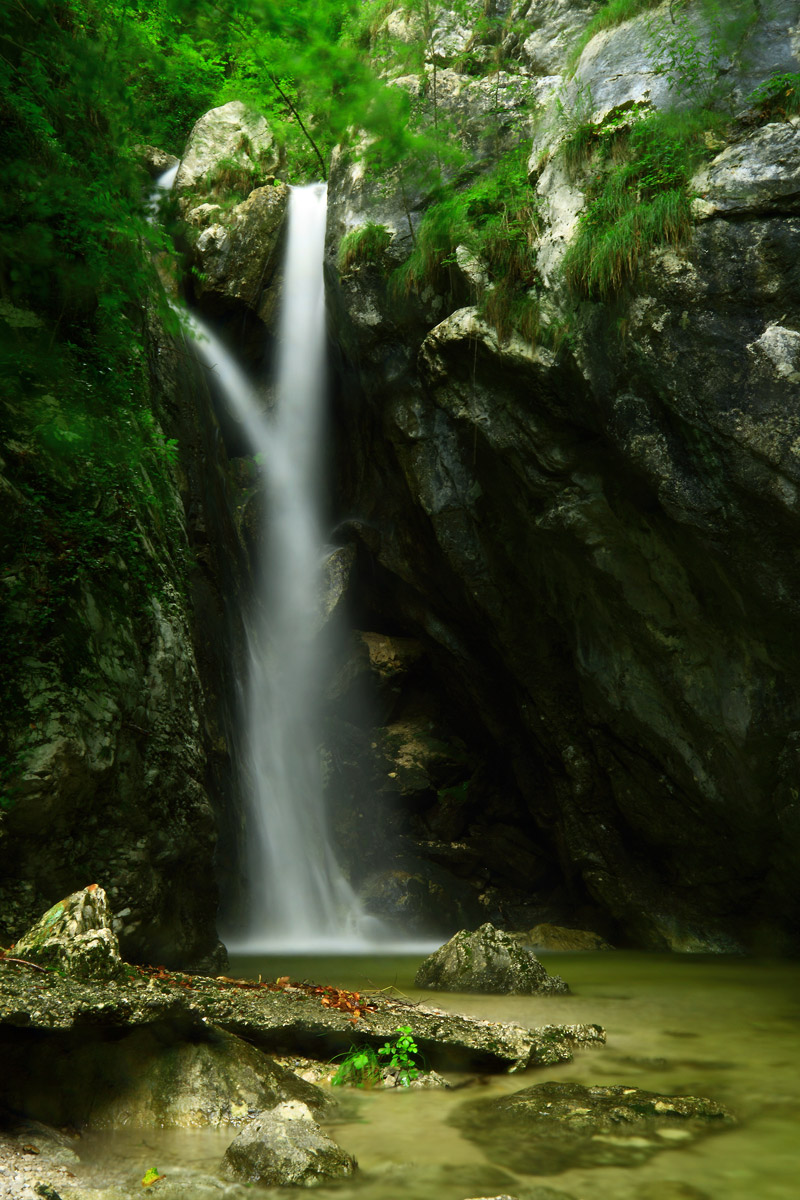 Waterfall between the rocks