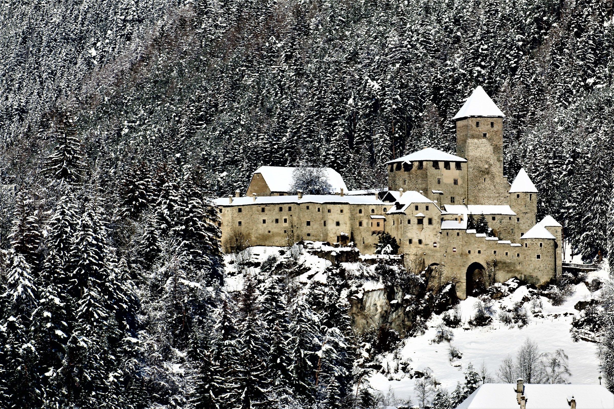 Snow in Val Aurina-1-
