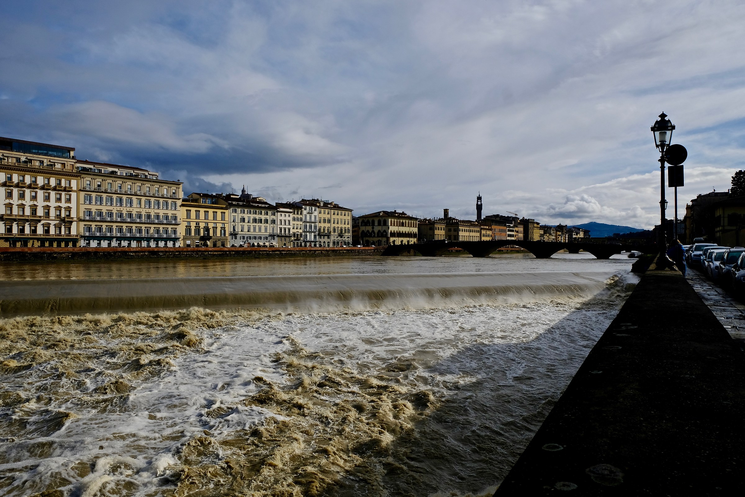 Arno in full, today (1)