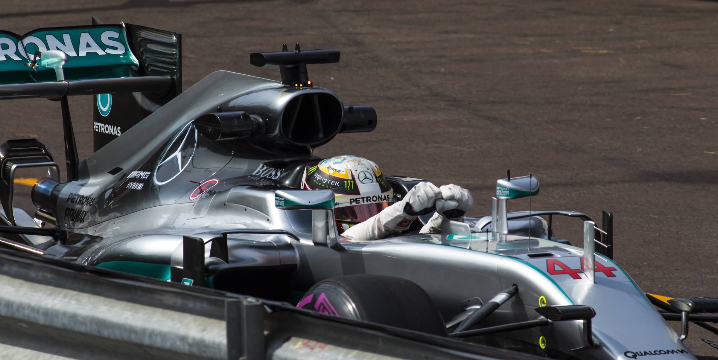 Monaco2015 Box Exit Hamilton
