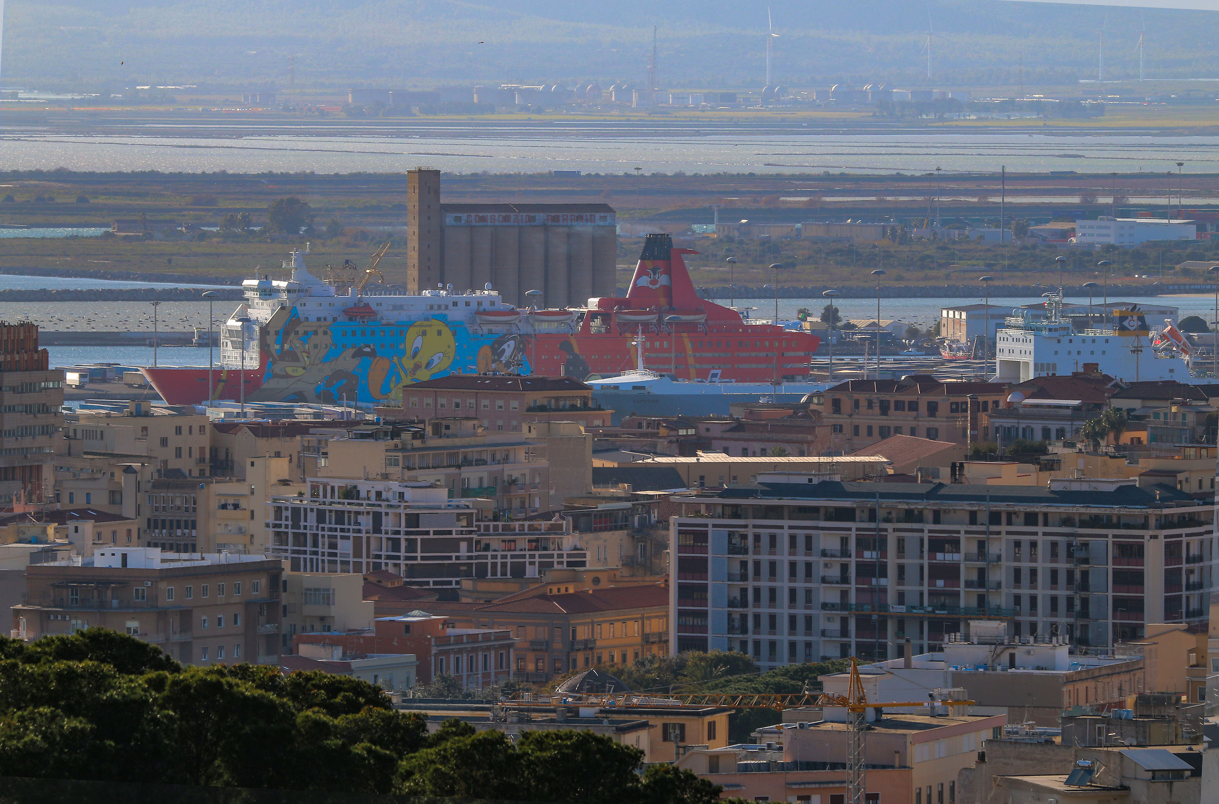 Vecchio Traghetto in attesa