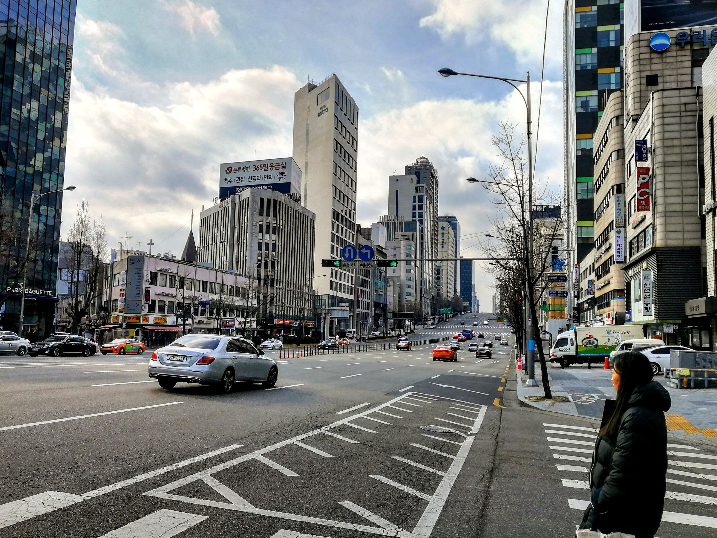 Seoul from the phone