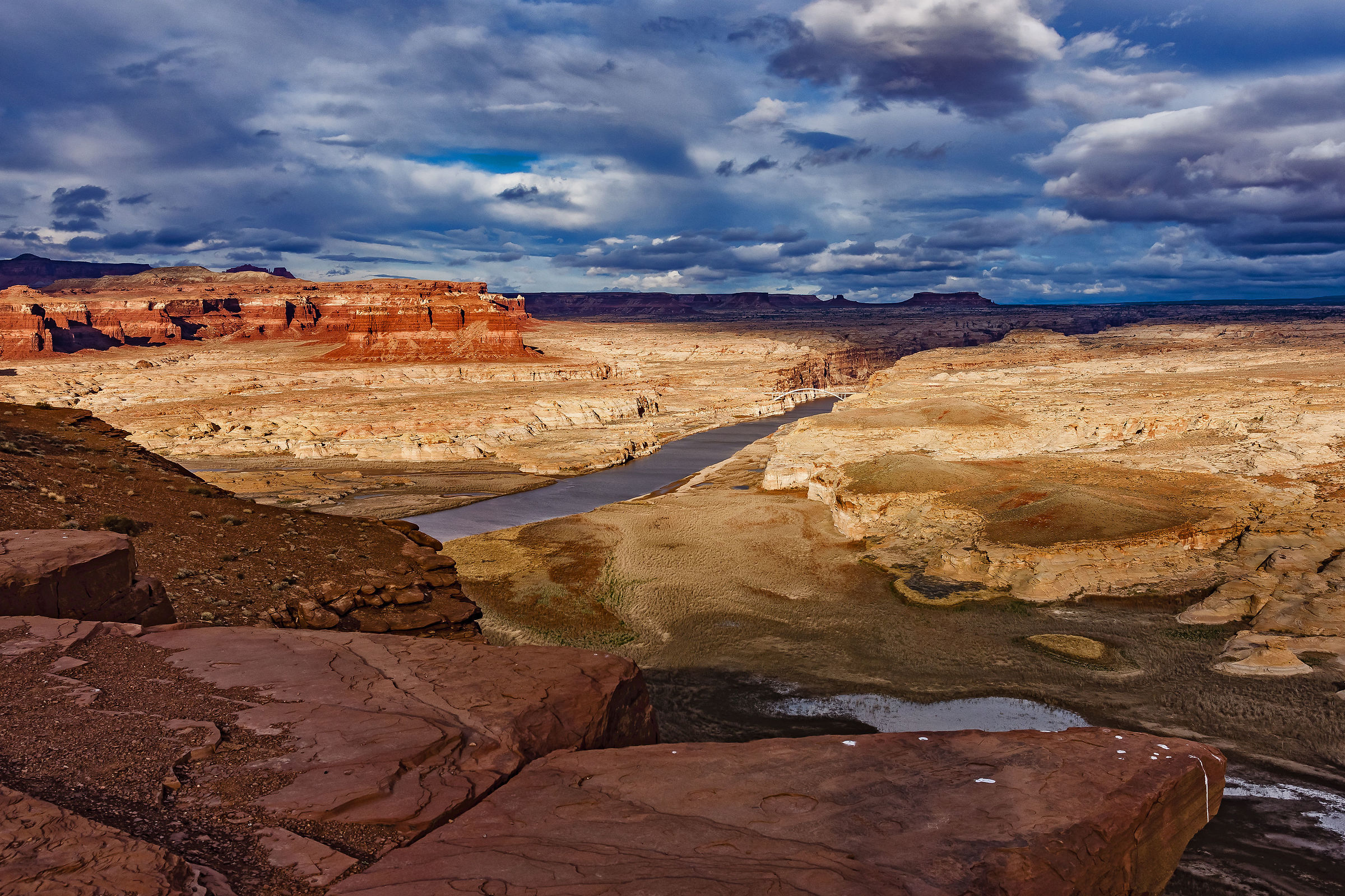 The bridge over the Colorado