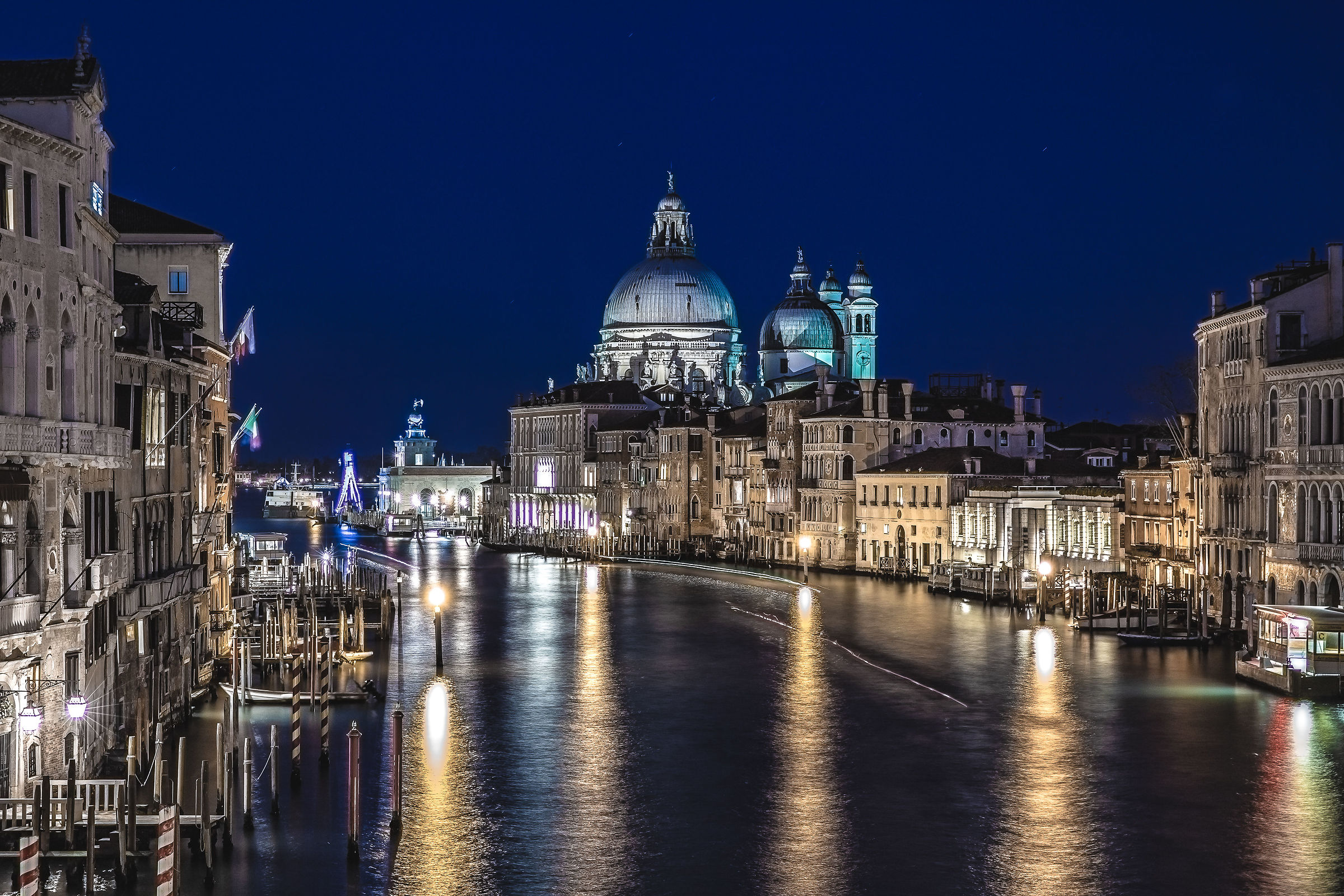 Now blue and Venice wears light