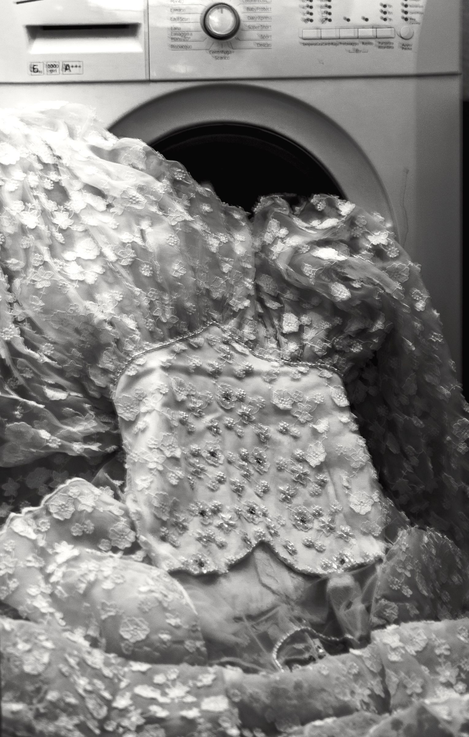 È sera....togliamoci la divisa!!!