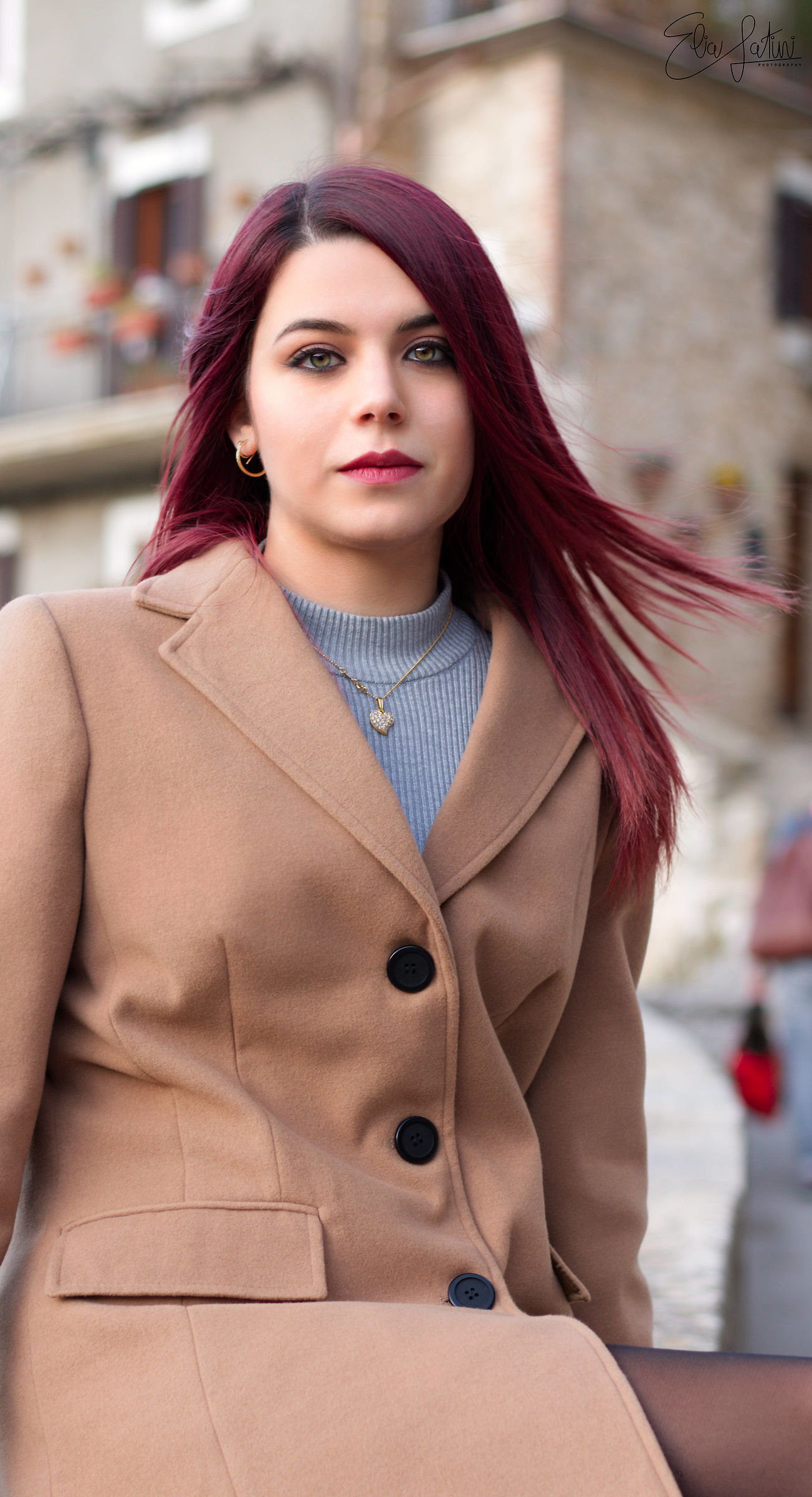 Red hair so it was written