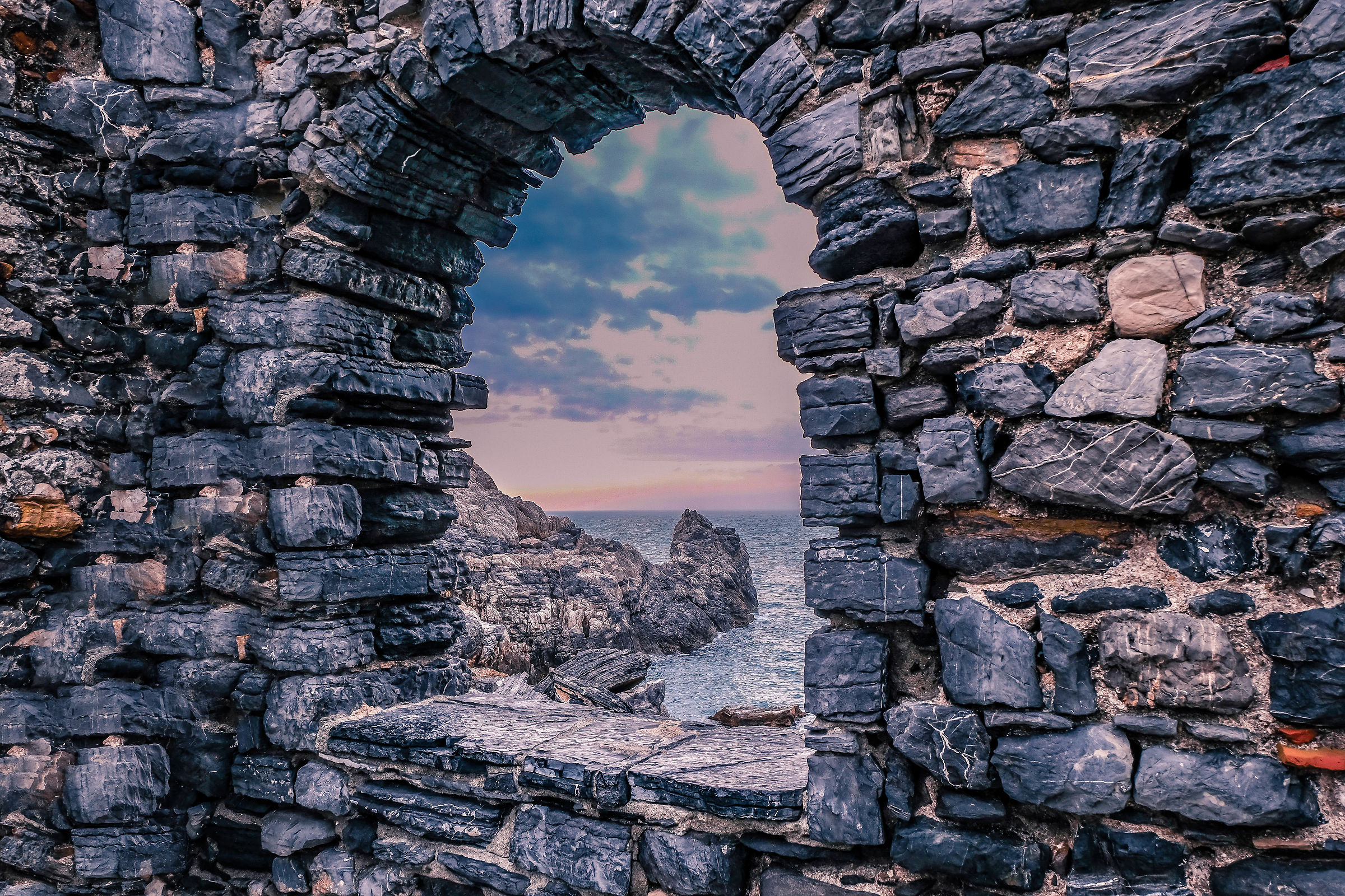 Porto Venere,finestra sul mare....