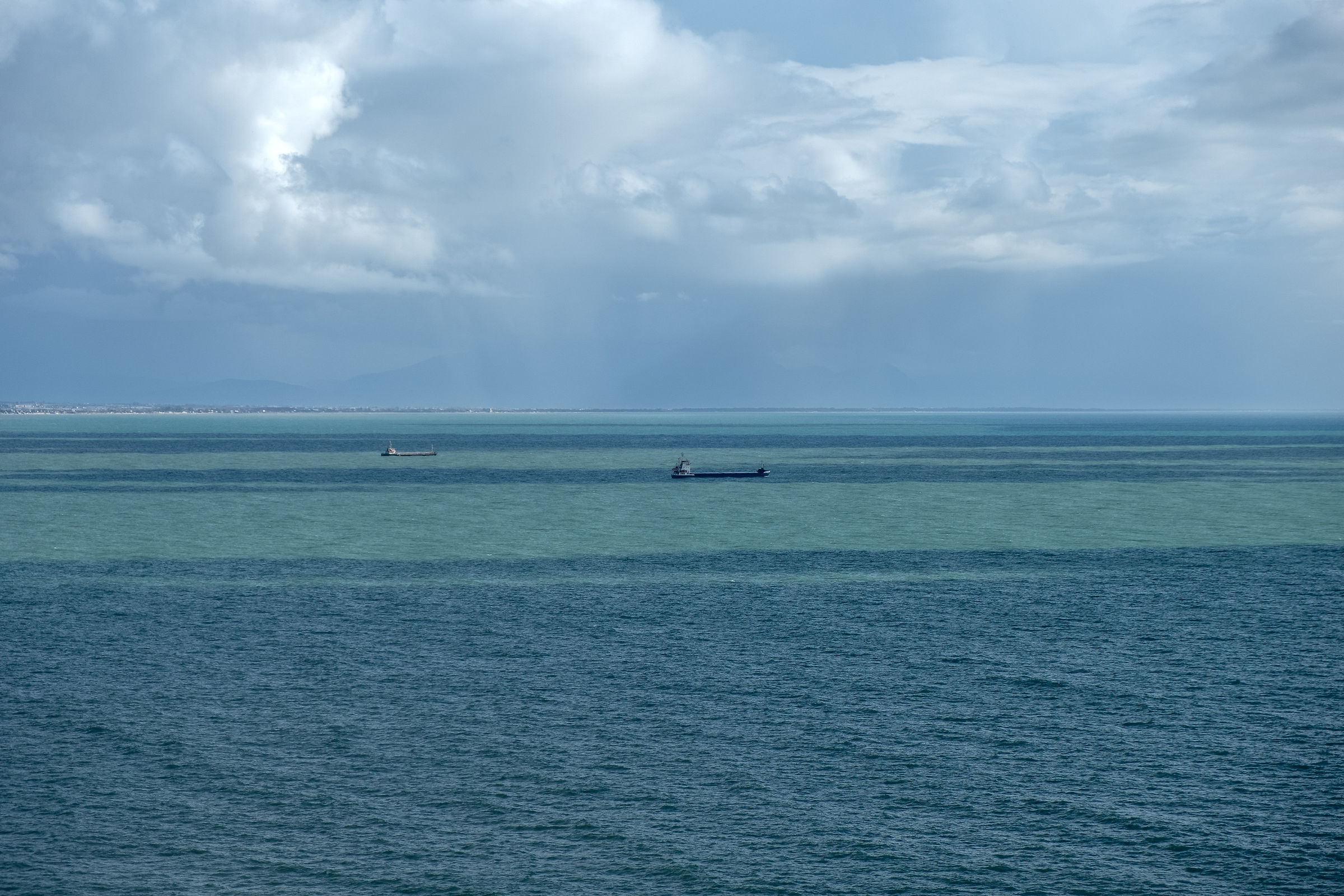 Il mare che bagna Salerno...!