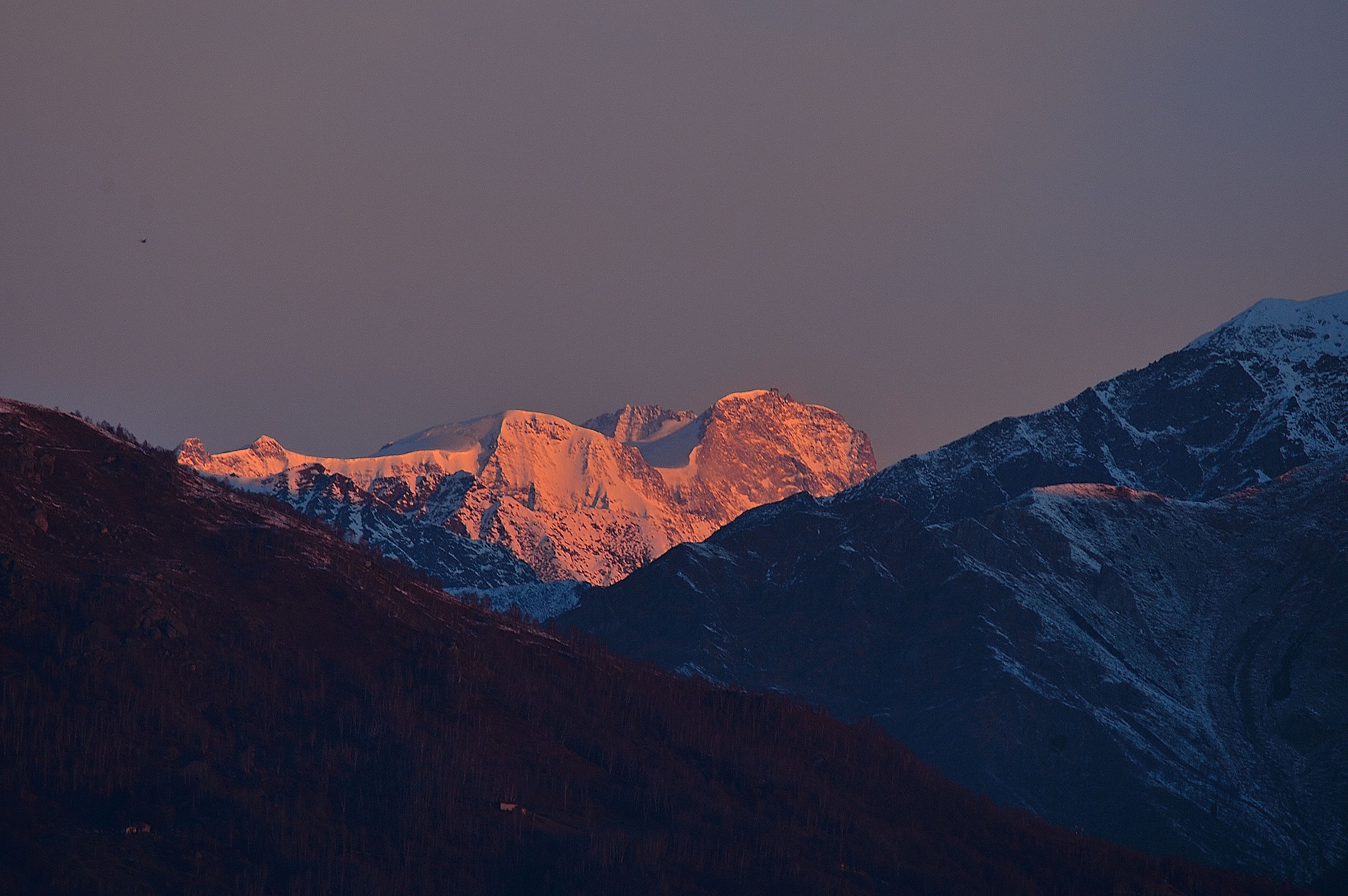 Il Monte Rosa al mattino.