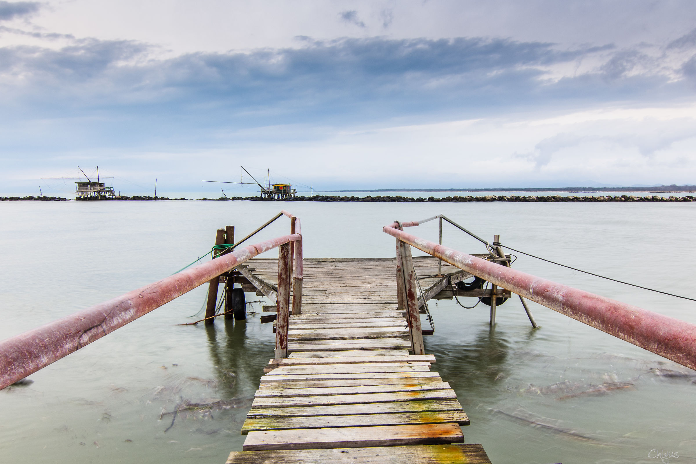 Pontile a Bocca d'Arno
