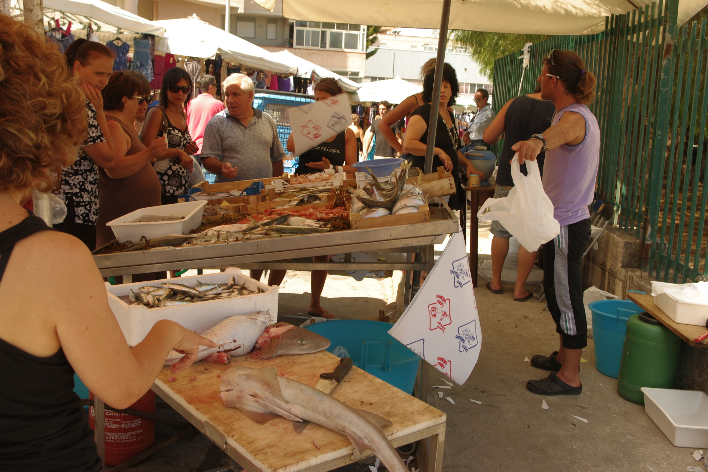 Alcamo, il mercato di Viale Italia