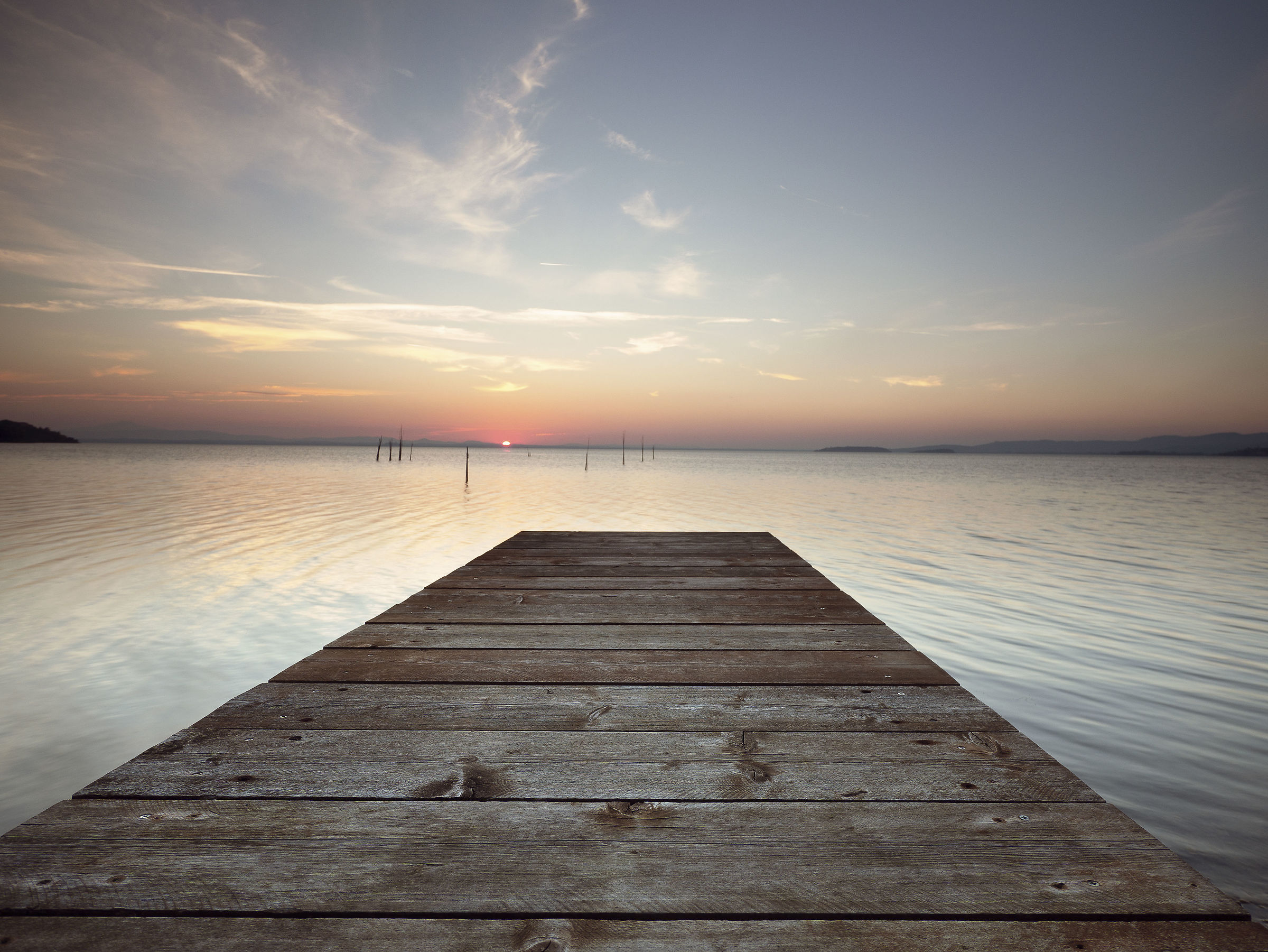 Trasimeno dal pontile di Torricella