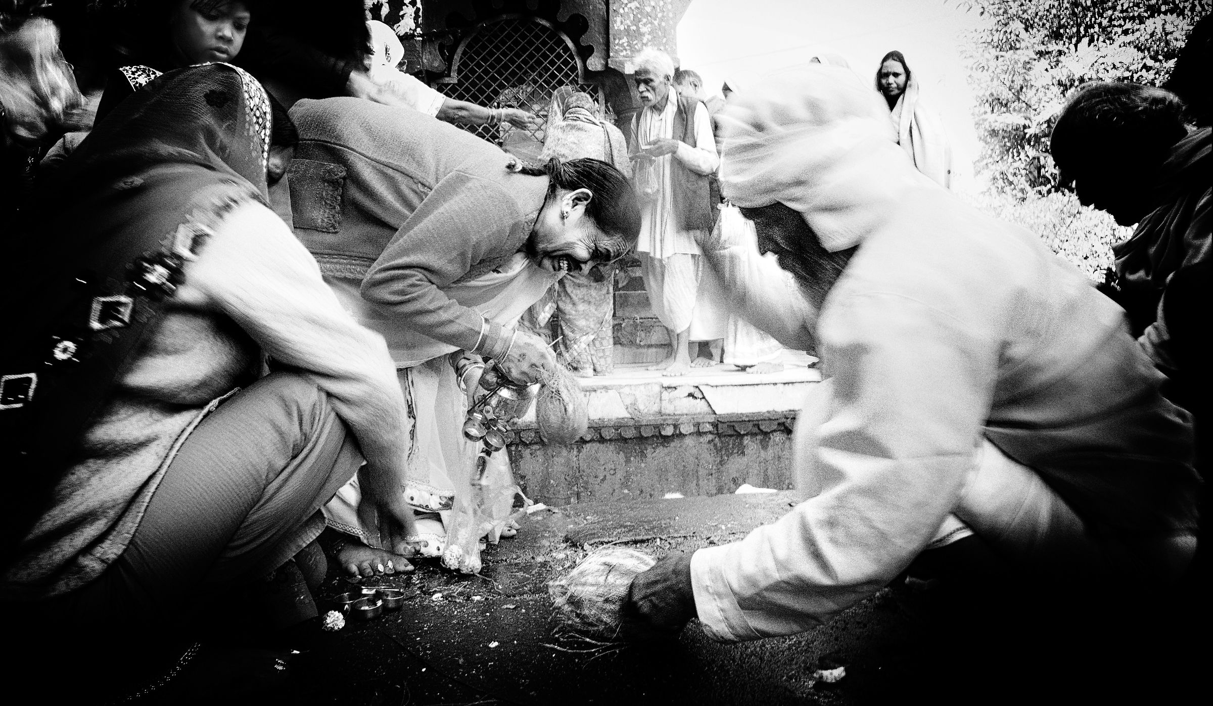 Coconut cracker, Orchha, 2018.