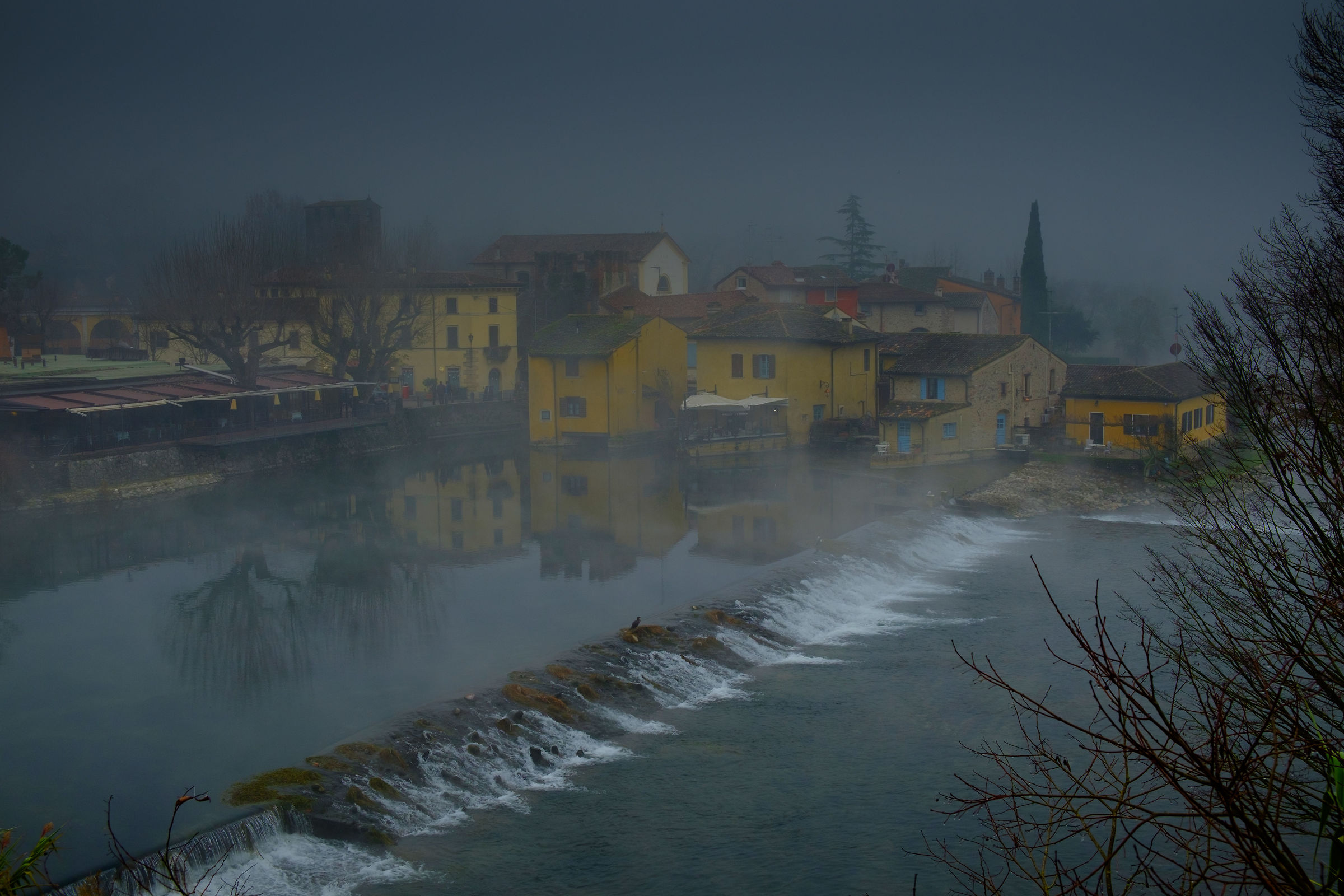 The yellow of Borghetto