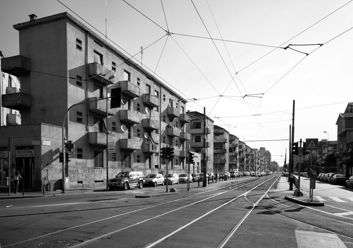 Milano, via Giambellino