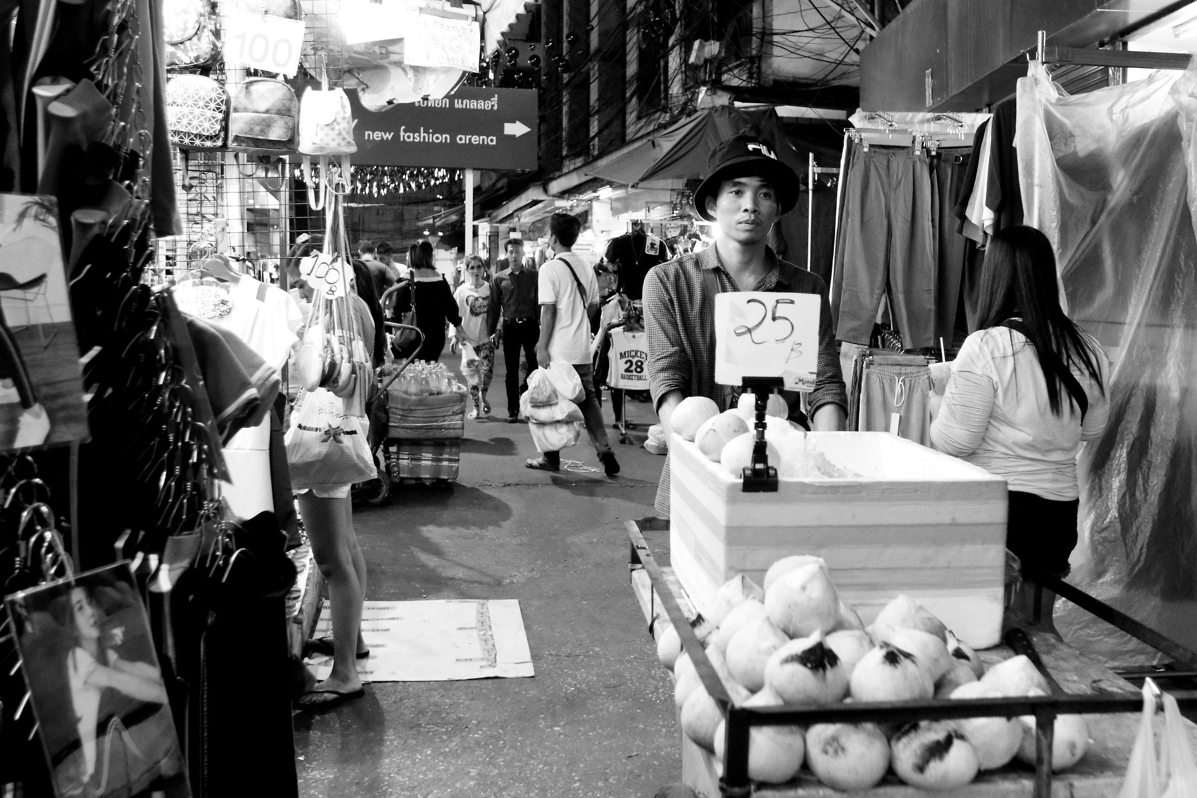 thai street market