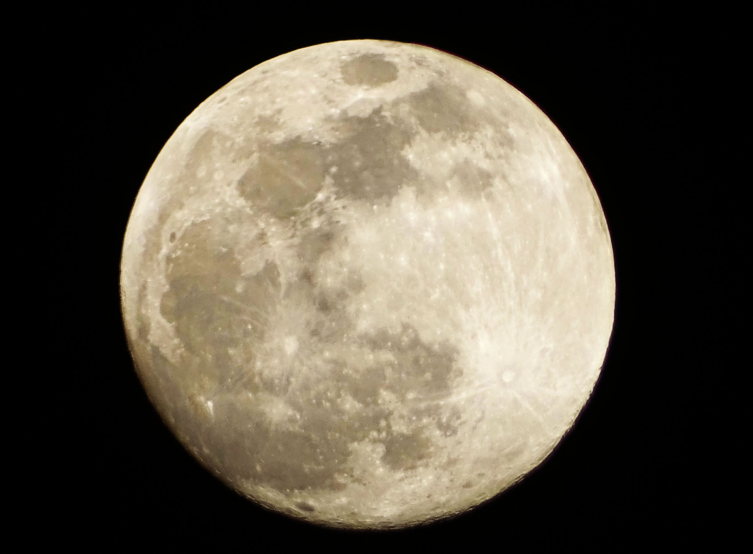Luna piena del 19/02/2019