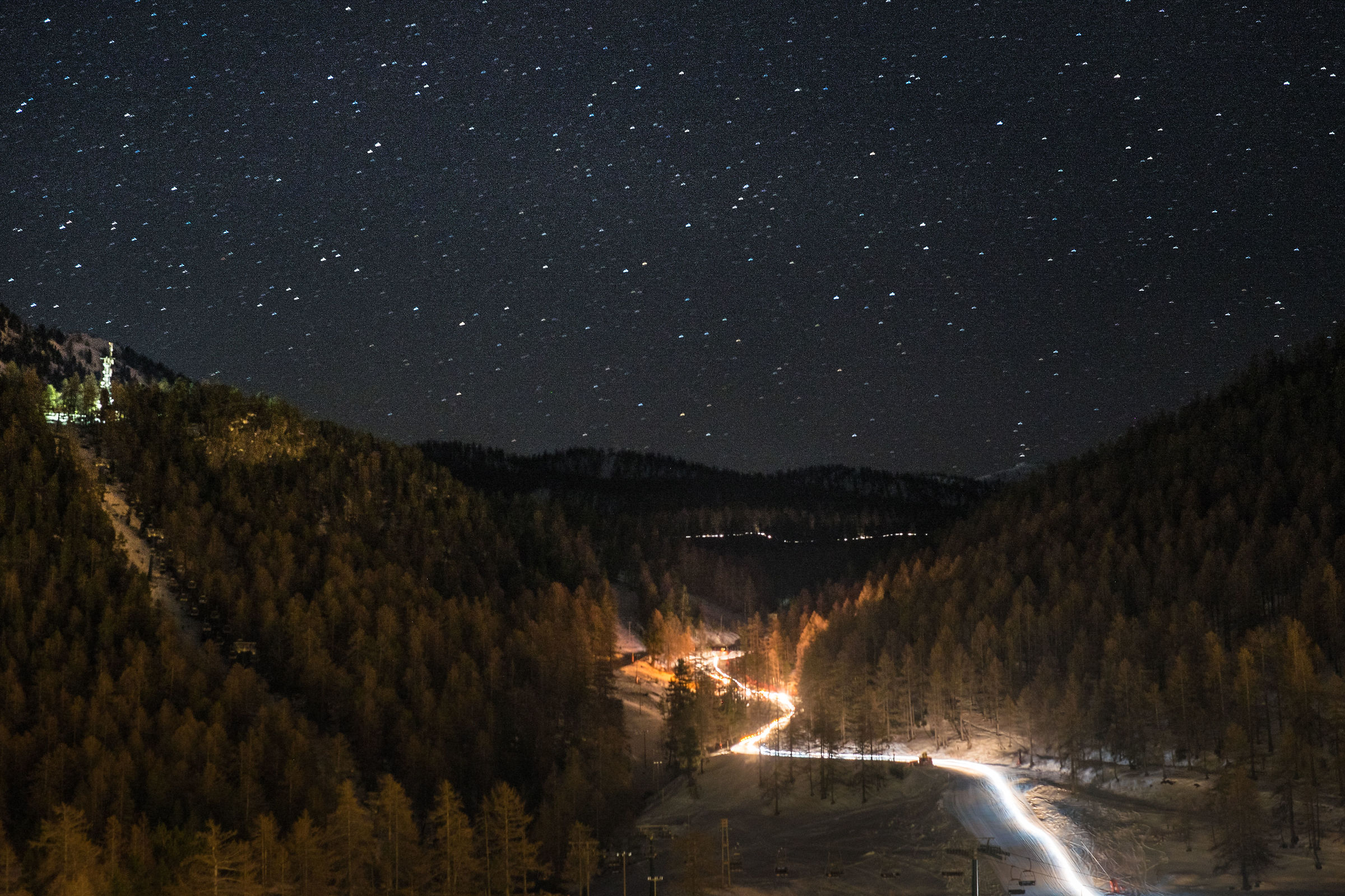 Light trails before the party