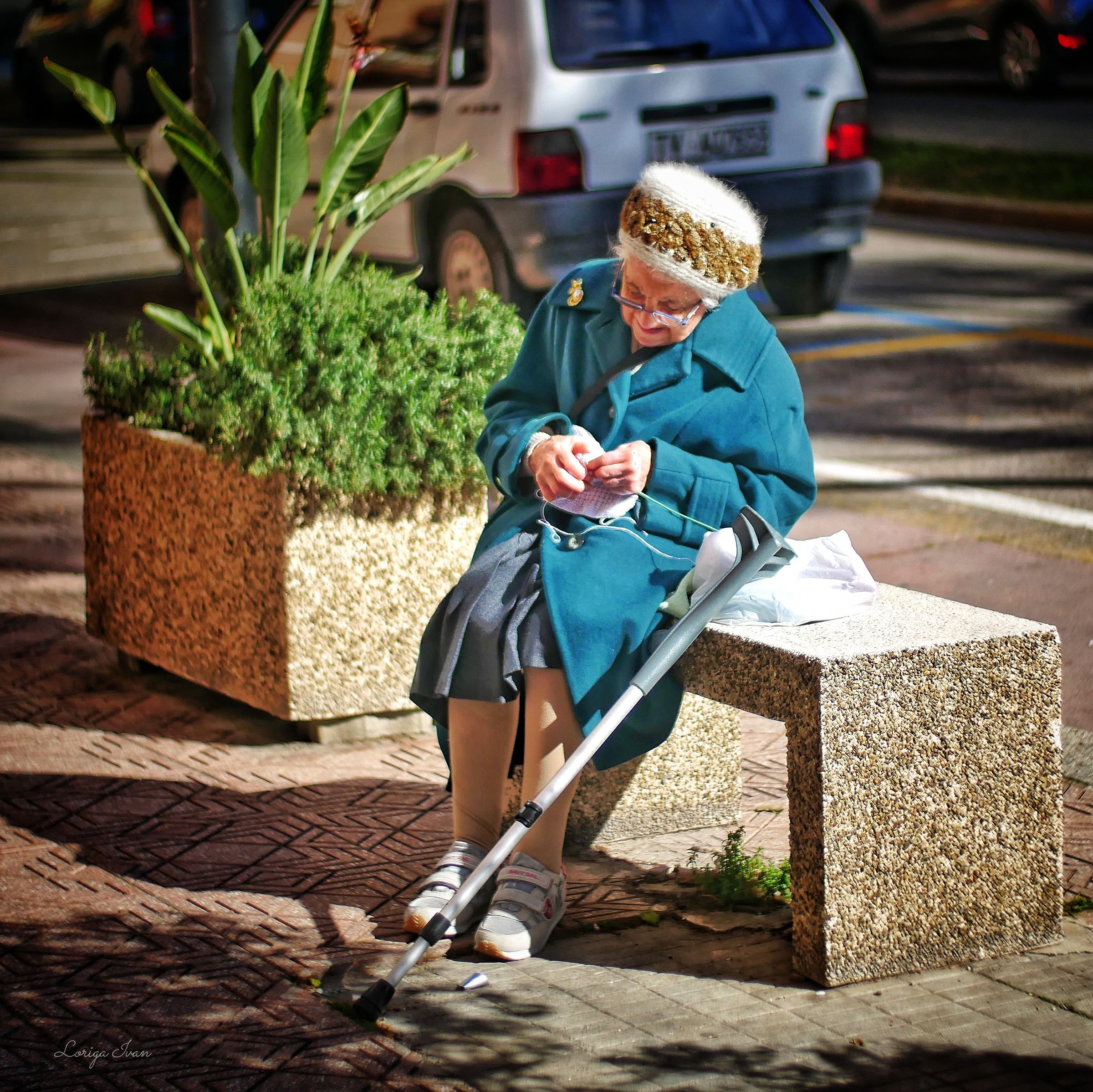 The custom that distrels from every thought