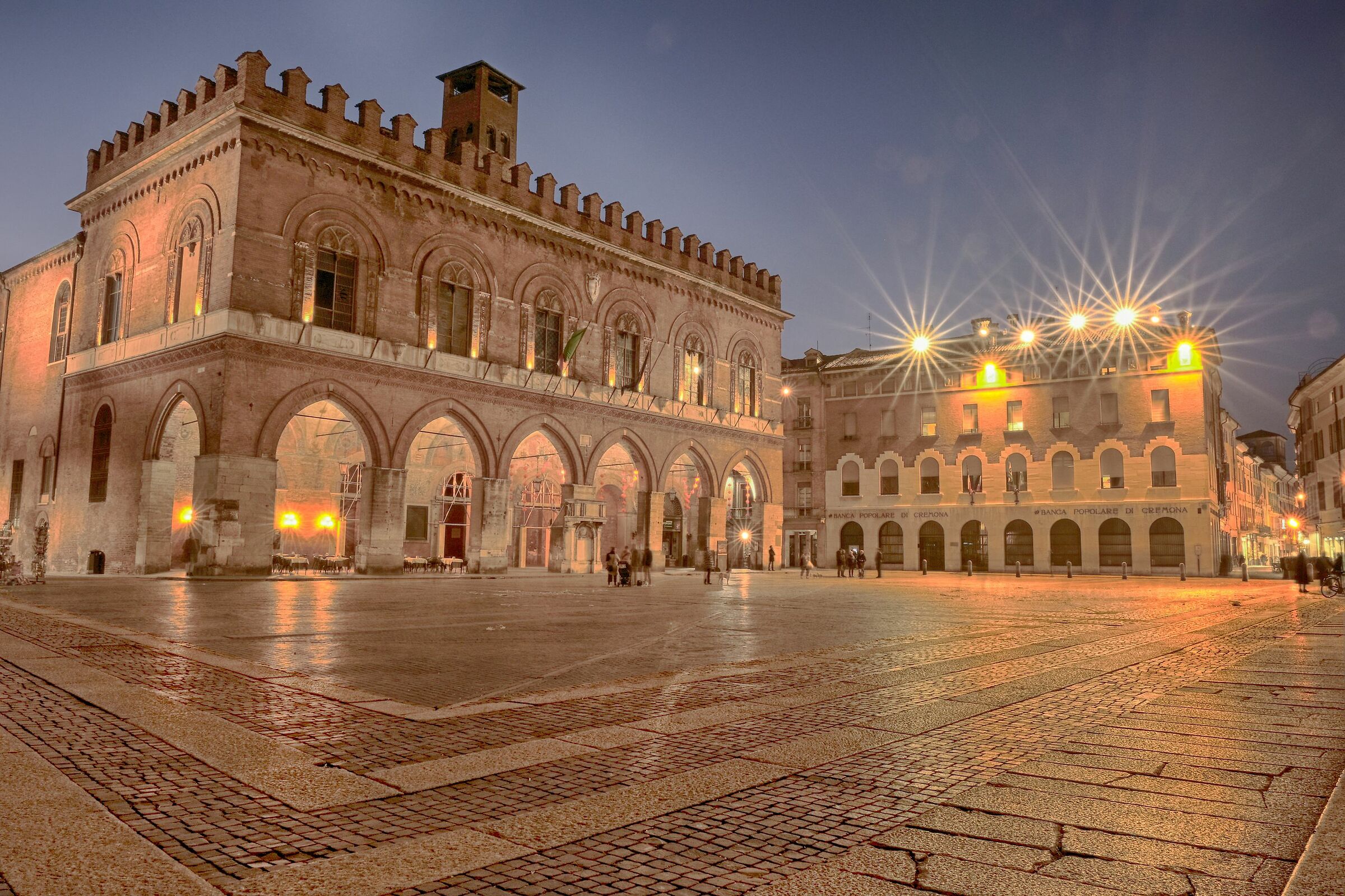 Cremona HDR