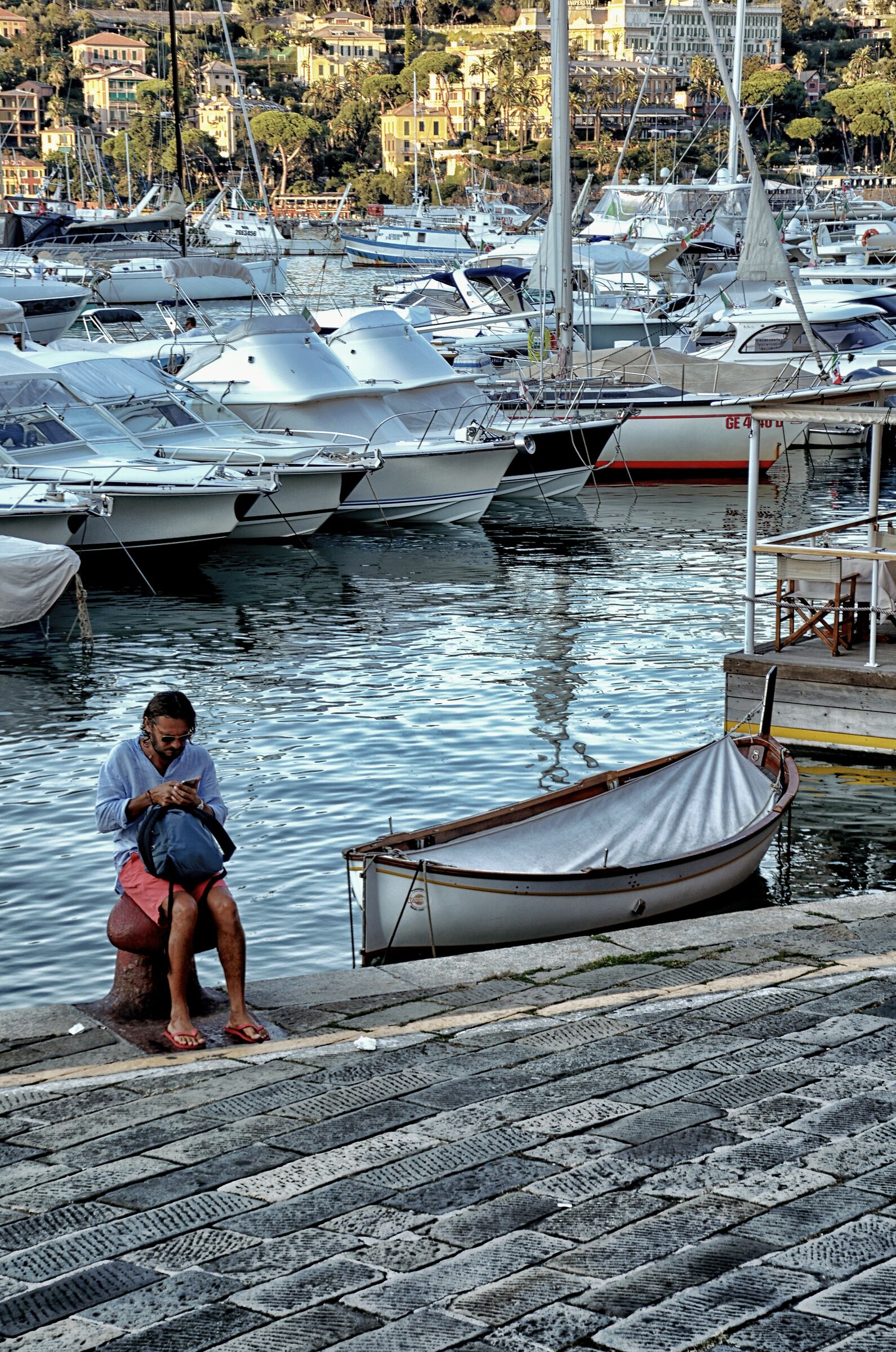 Non vede...non sente....non parla