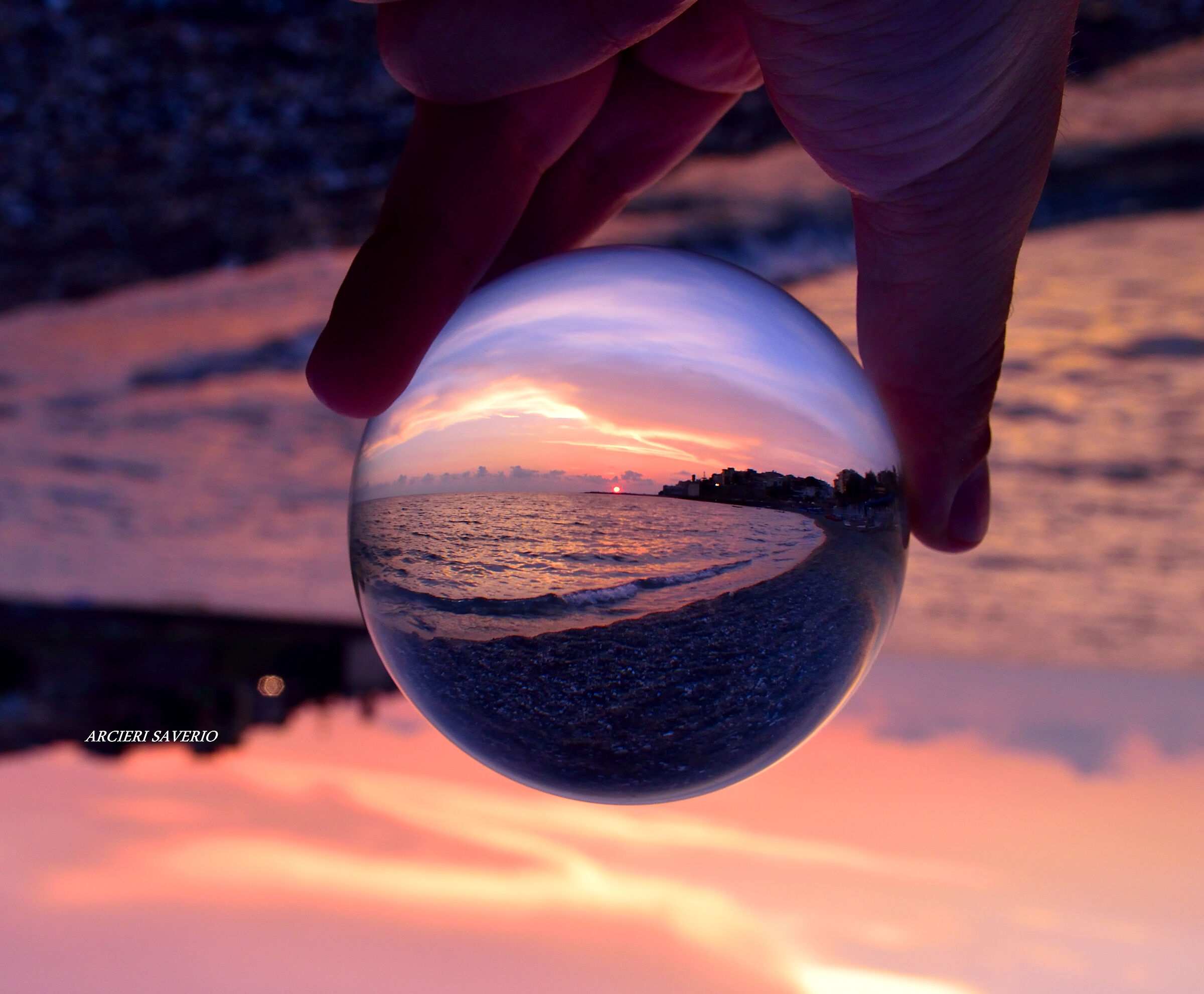 A piece of the world in my hands