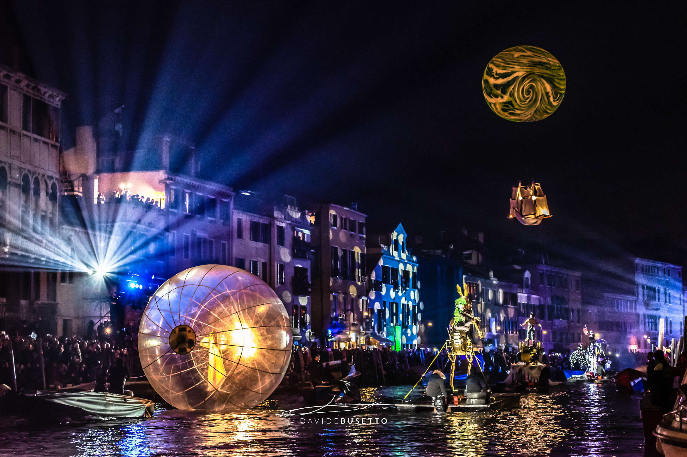 a Festa Veneziana sull'acqua. Rio di Cannaregio,