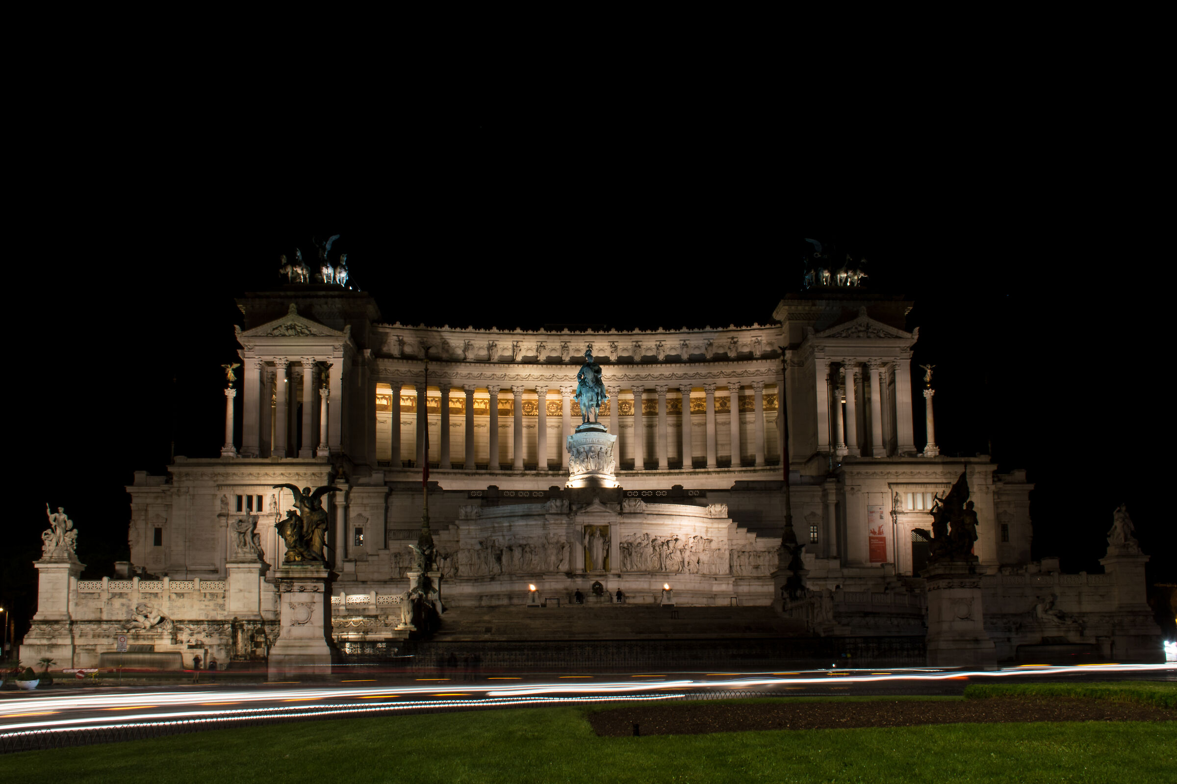 Altar of the homeland