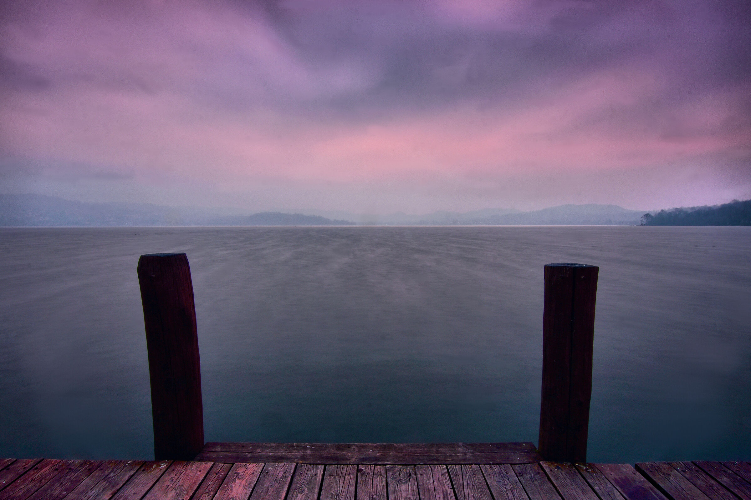 alba sul lago di Viverone