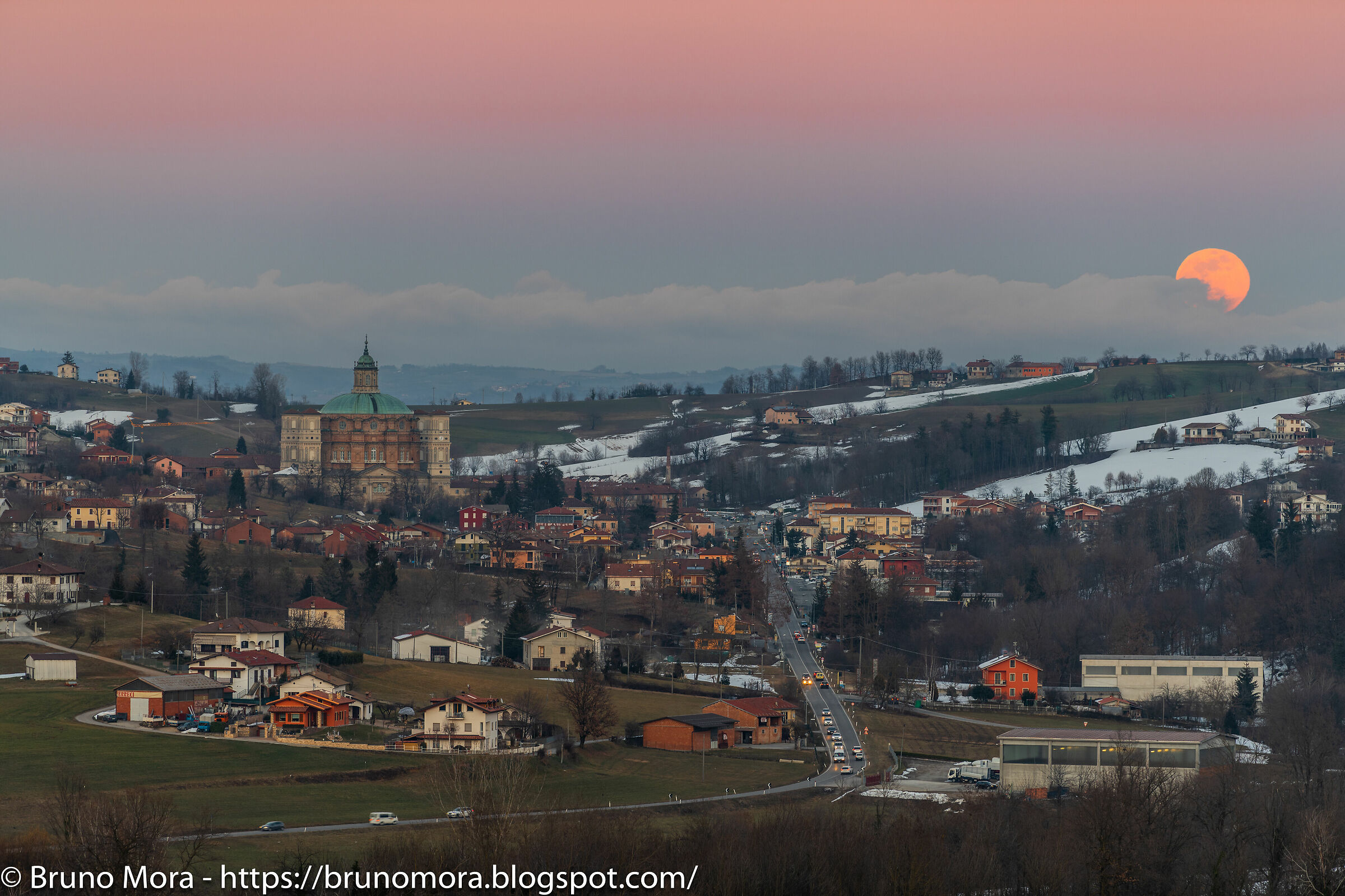 The sanctuary of Vicoforte and the Superluna