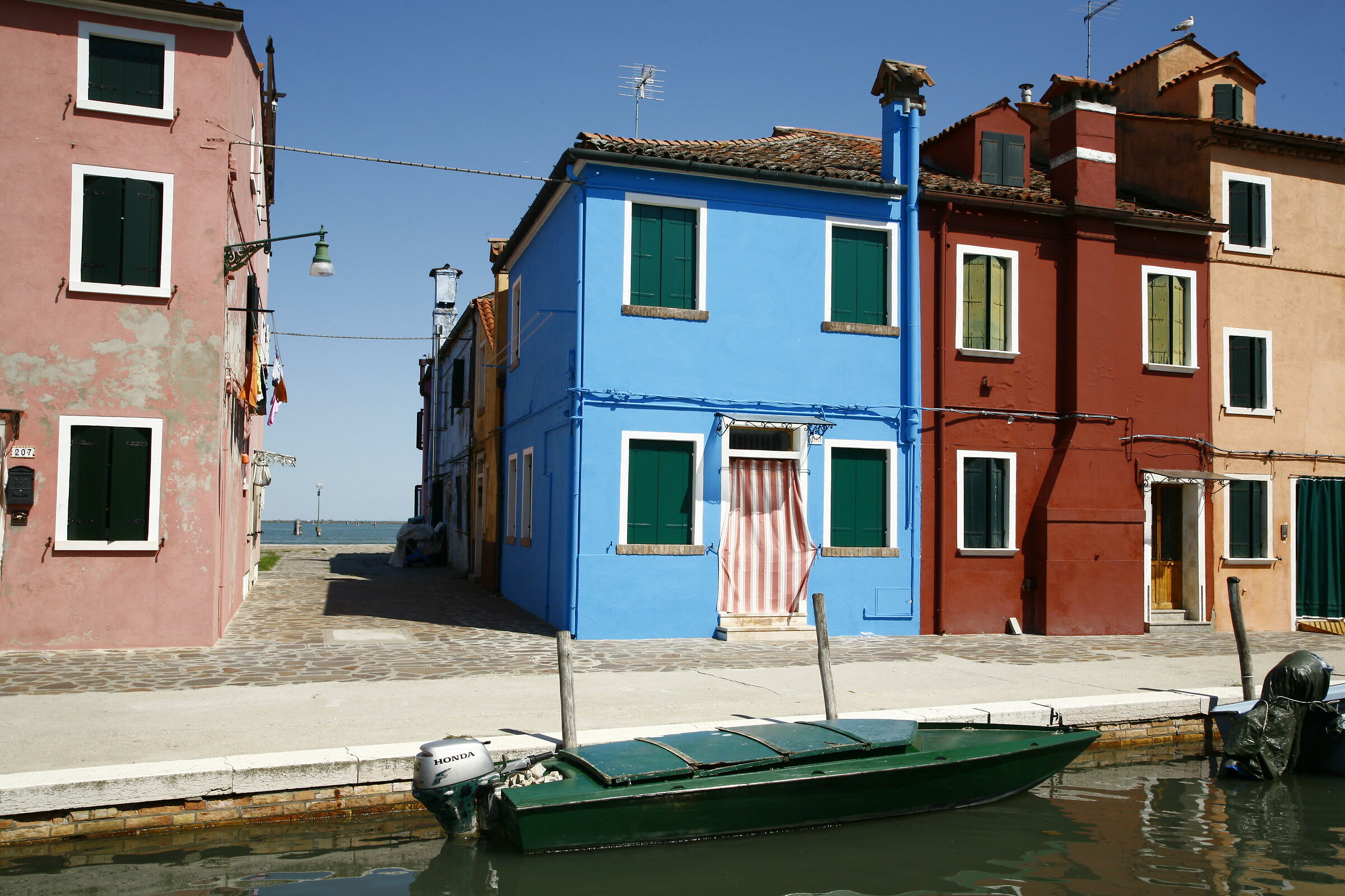 Burano and its colors 6