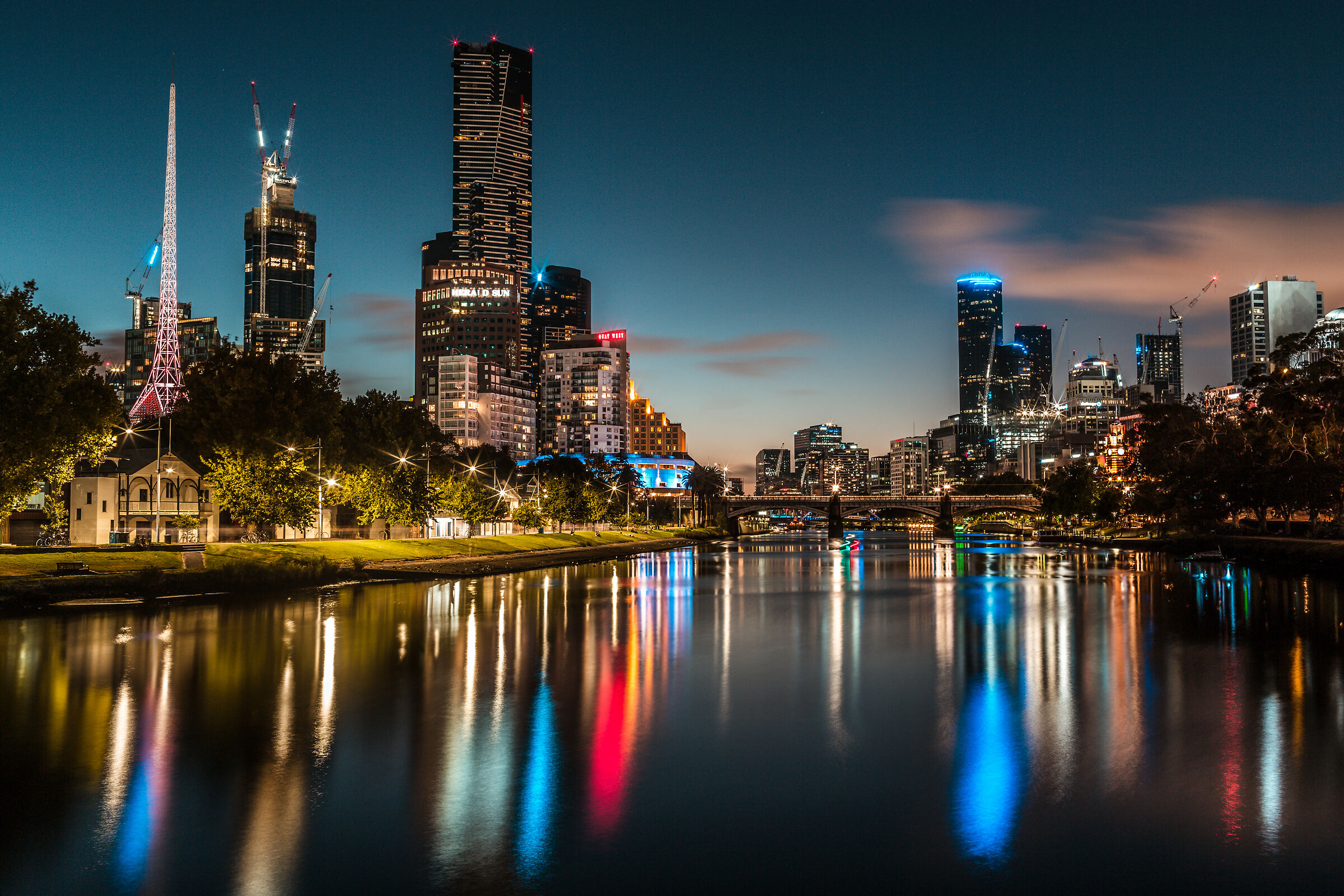 Yarra River, Melbourne cityscape