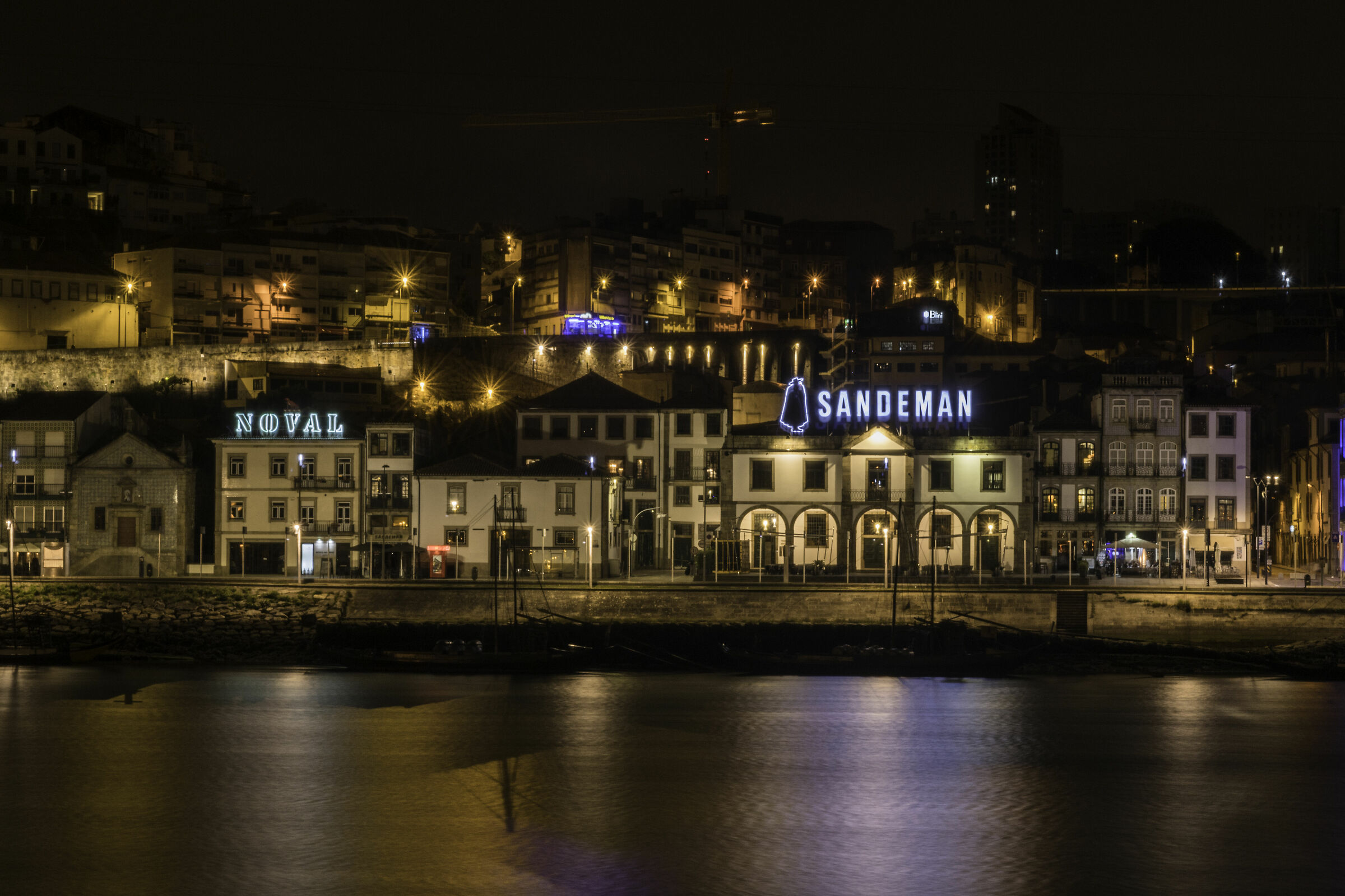 Oporto by night