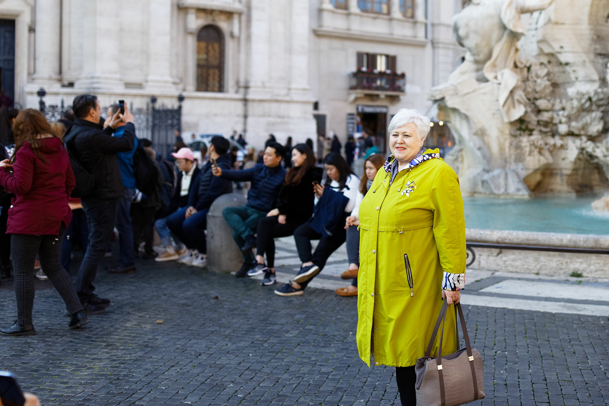 La star col trench verde