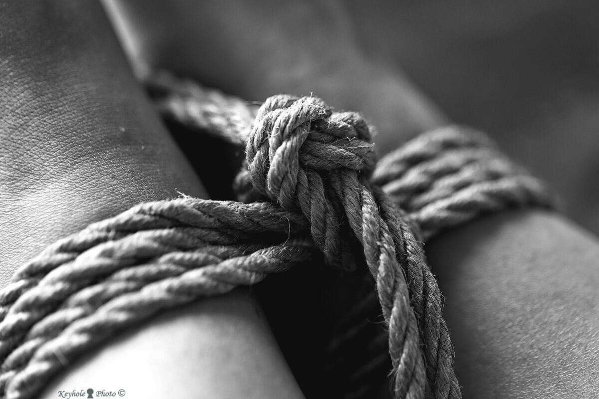 Bondage Knot