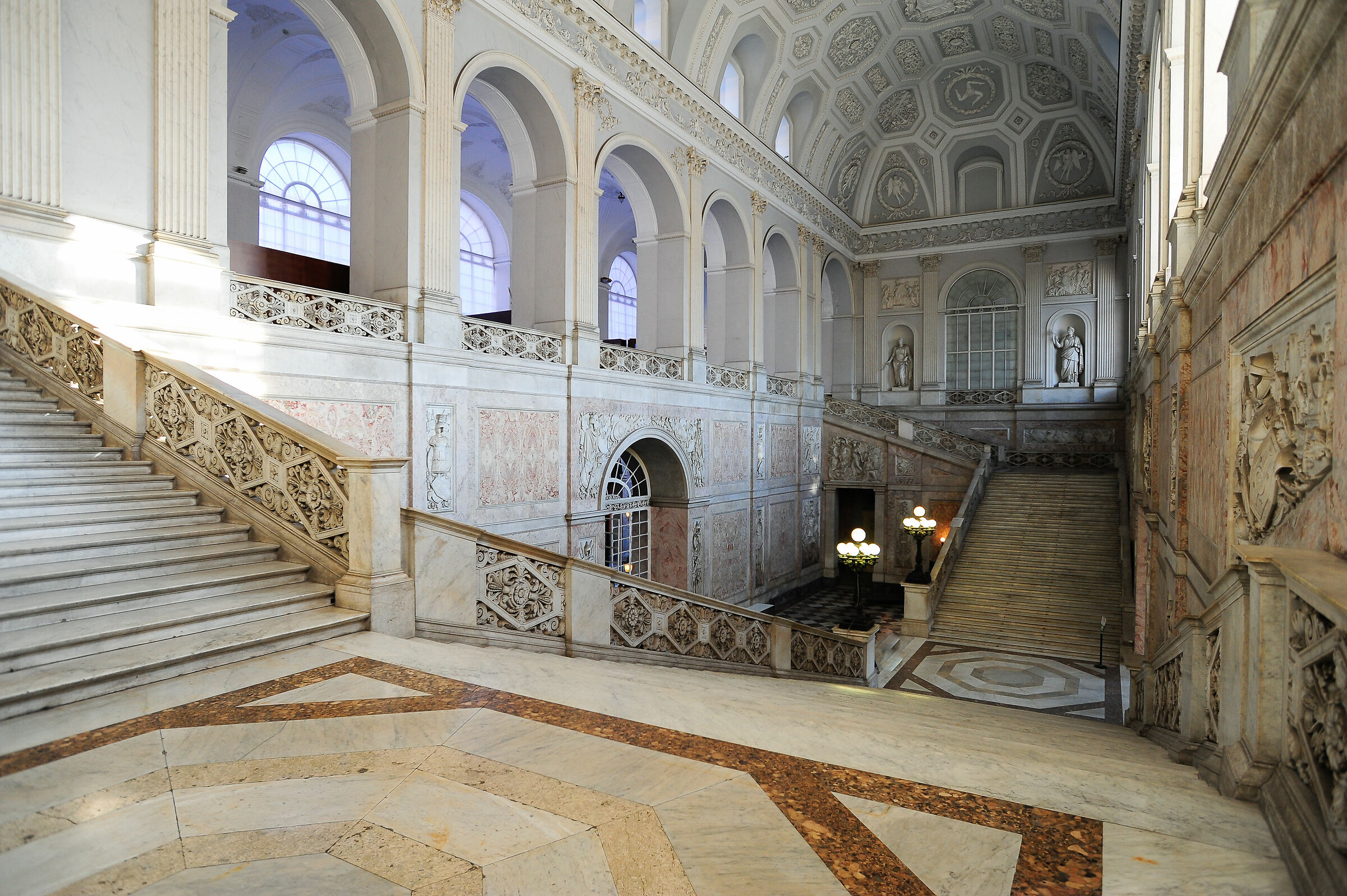 Palazzo Reale, Napoli