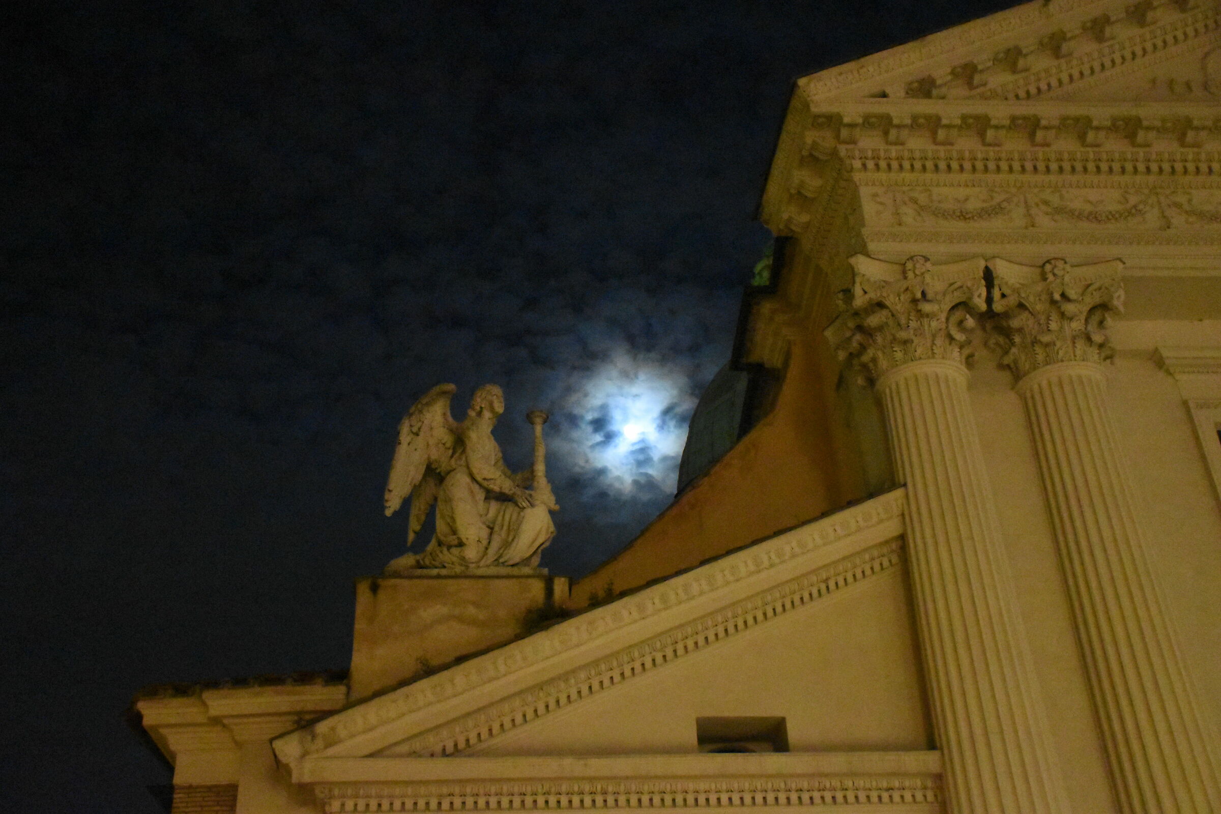 Rome, the Moon and the Angel