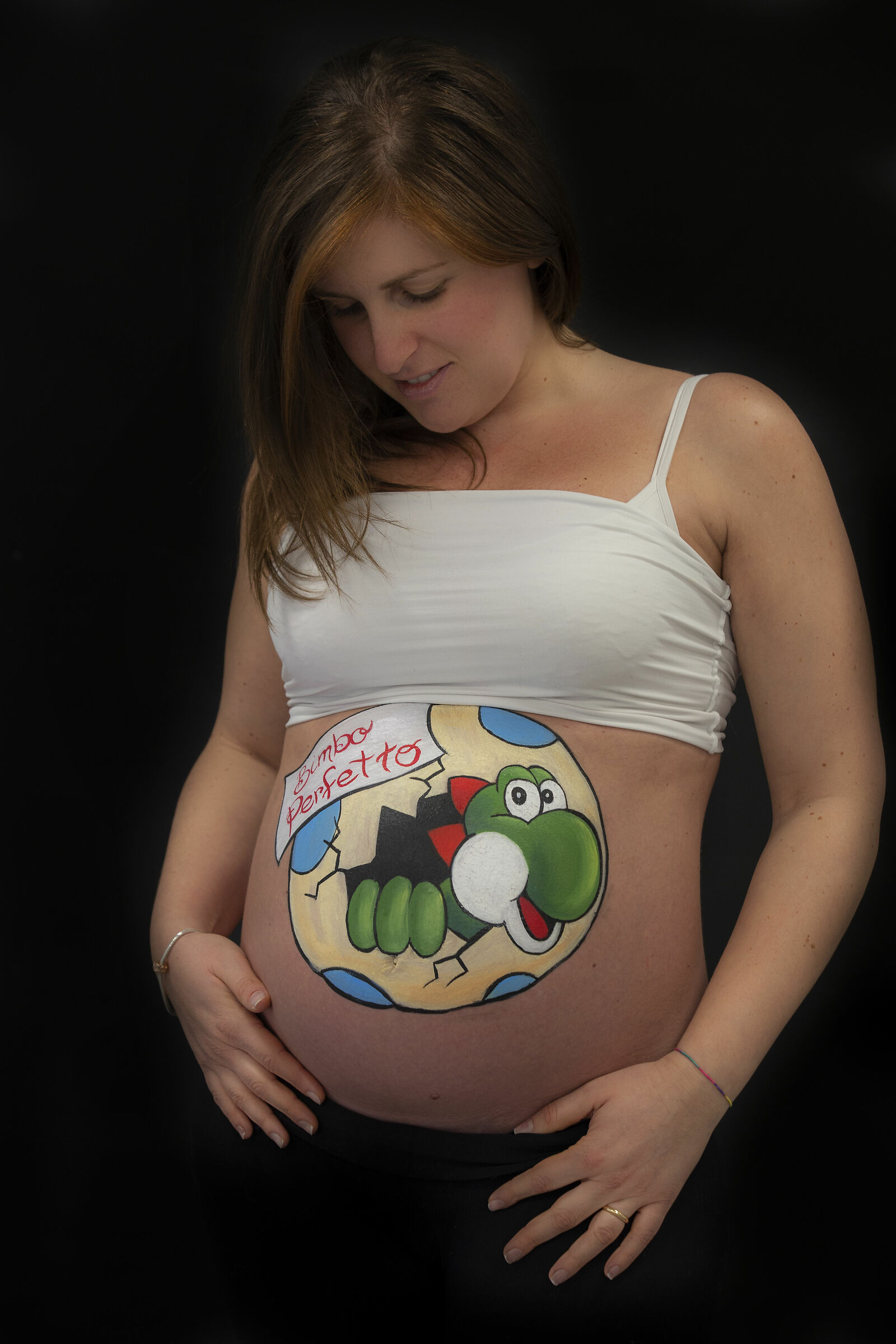 Elena bellypainting