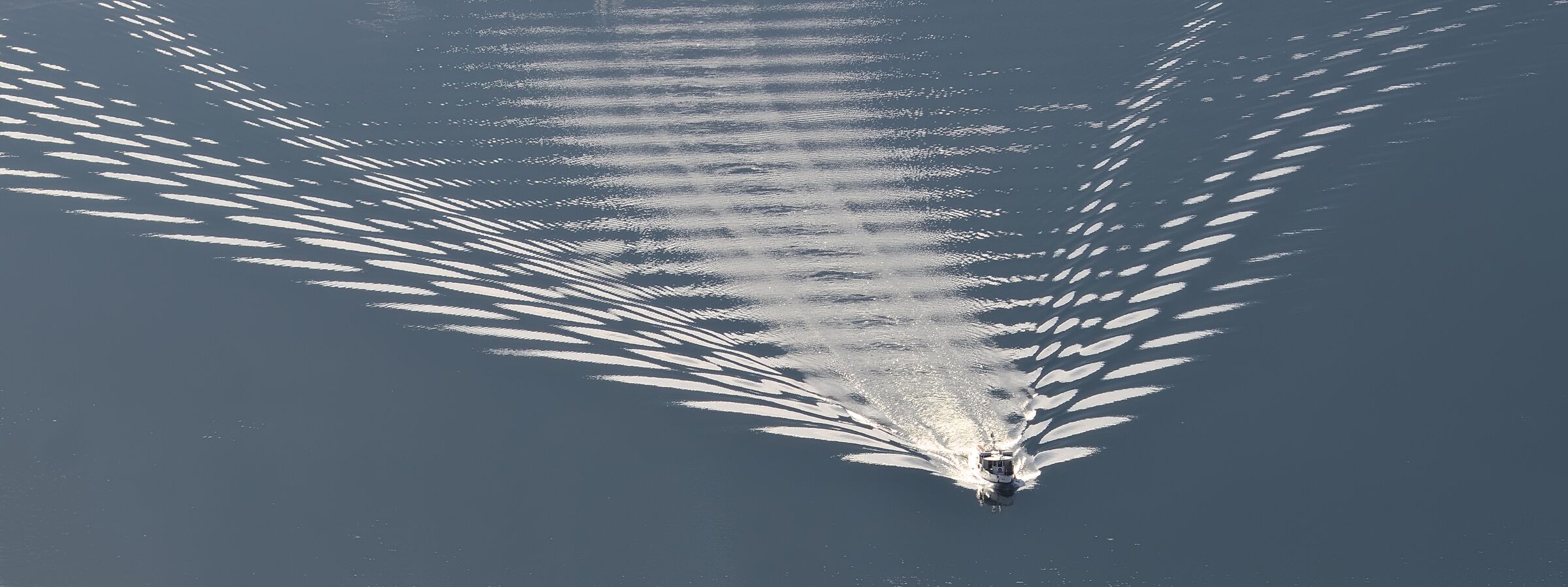 Il volo di... un battello / Lago Maggiore