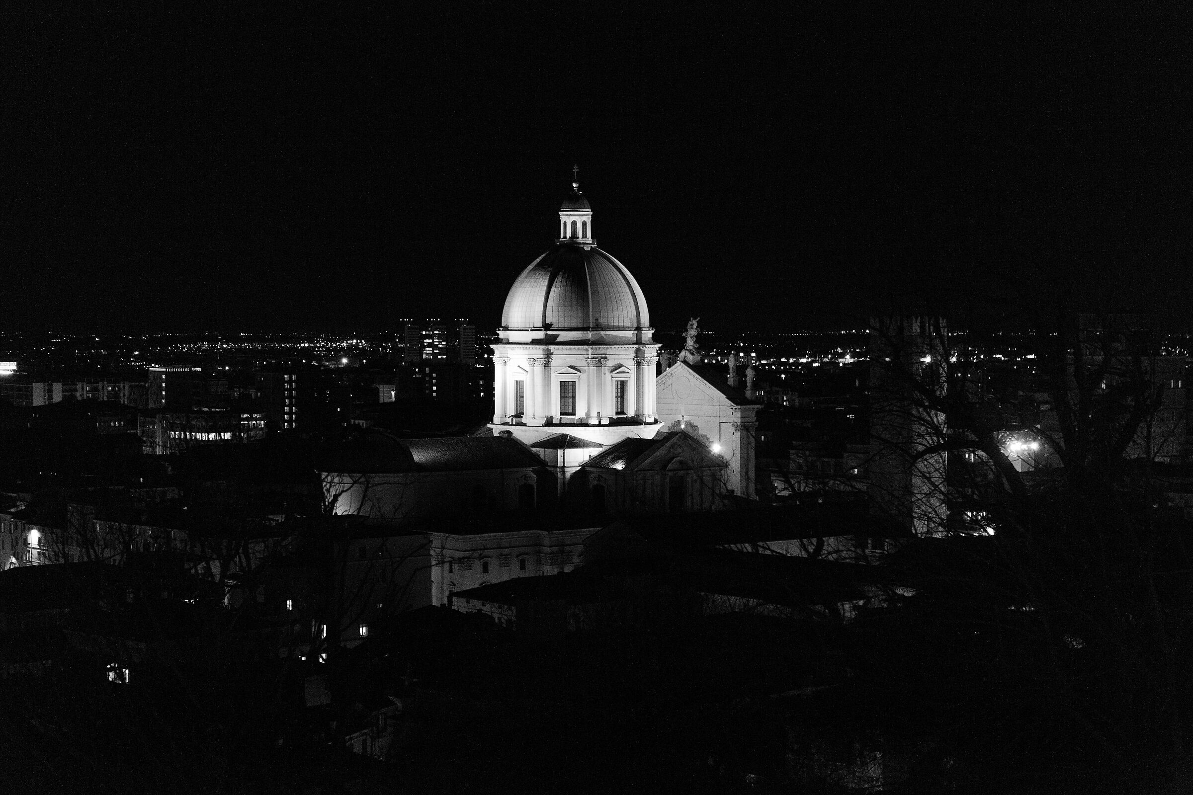 Brescia by night B/W
