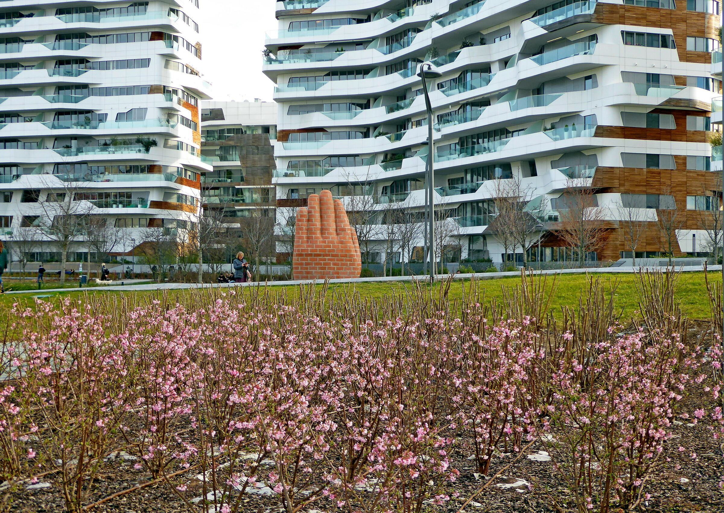 Today in Milan the spring has blossomed....