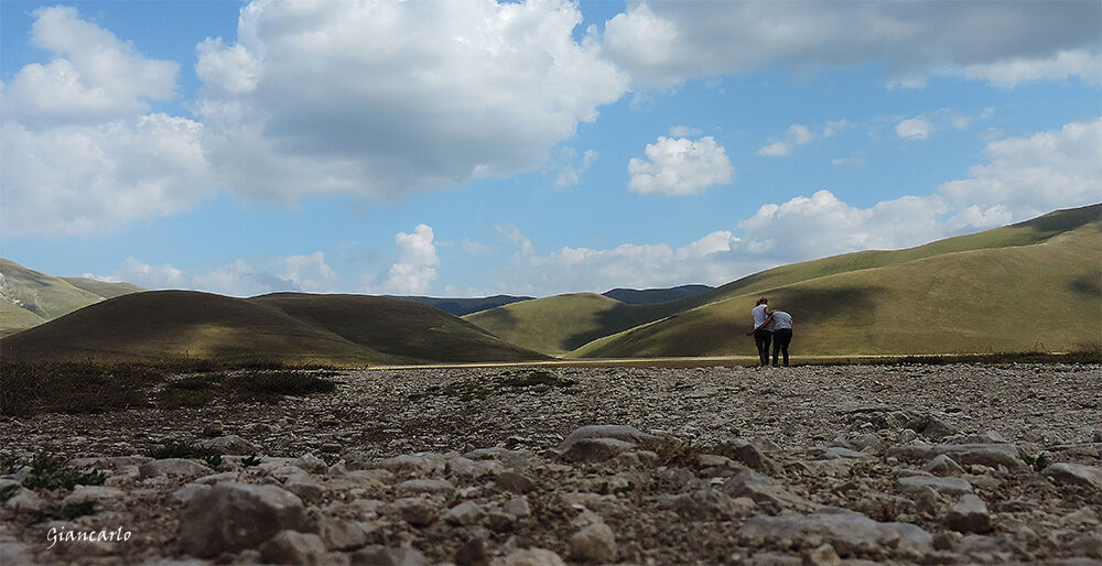 primo che passa chiediamo informazione