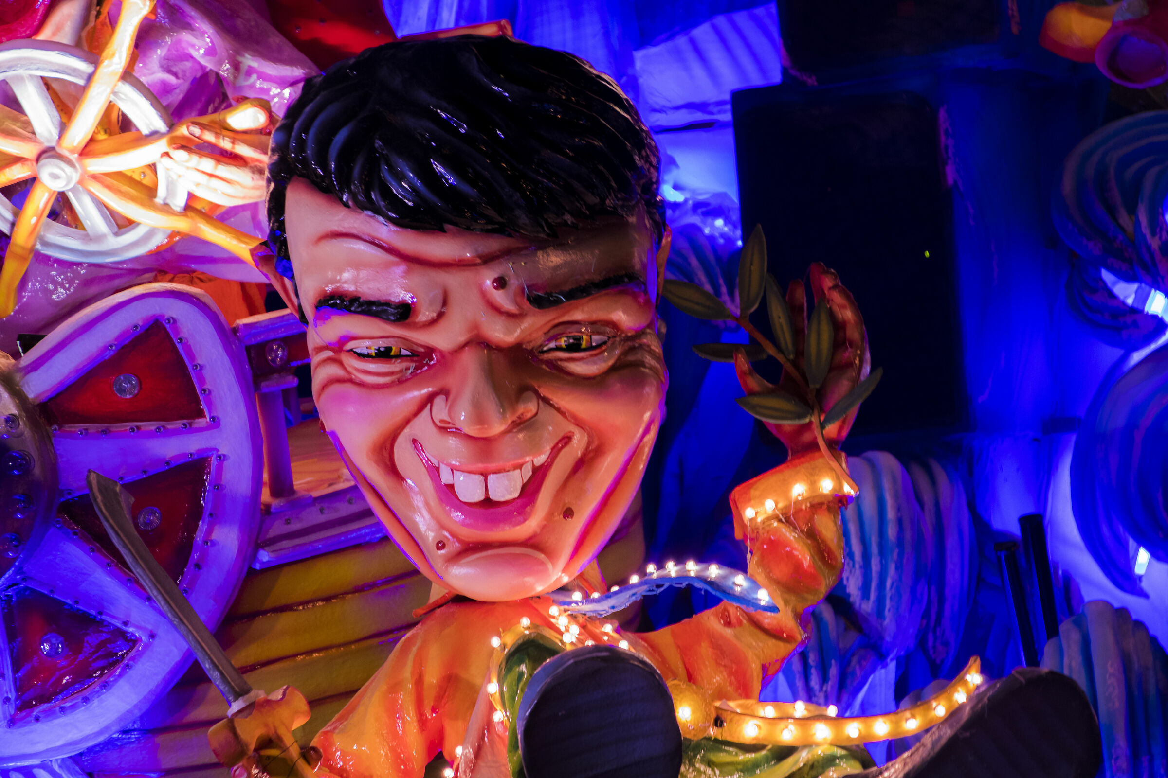 Matteo Renzi carro acireale 2019