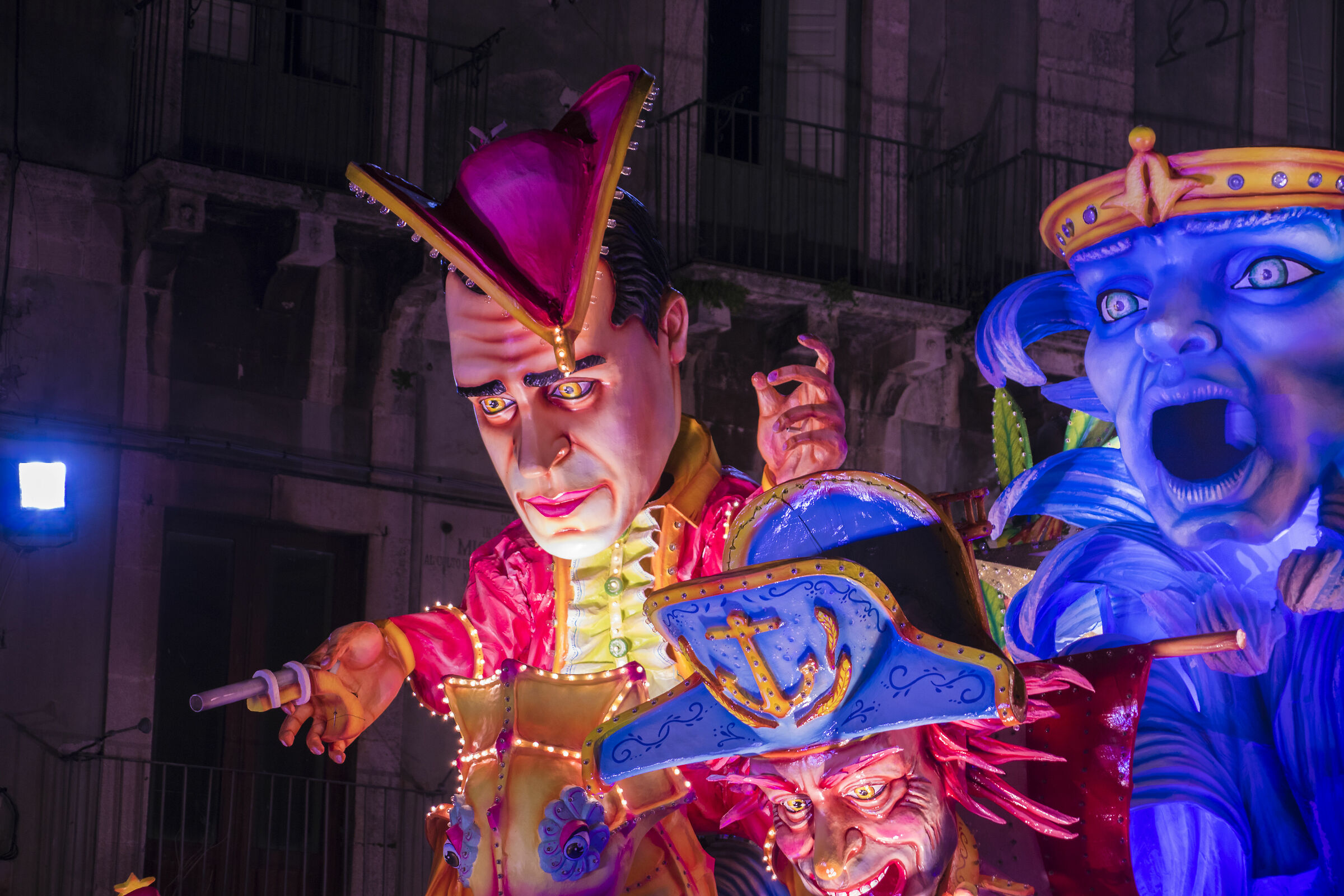Zingaretti, carro carnevale Acireale 2019