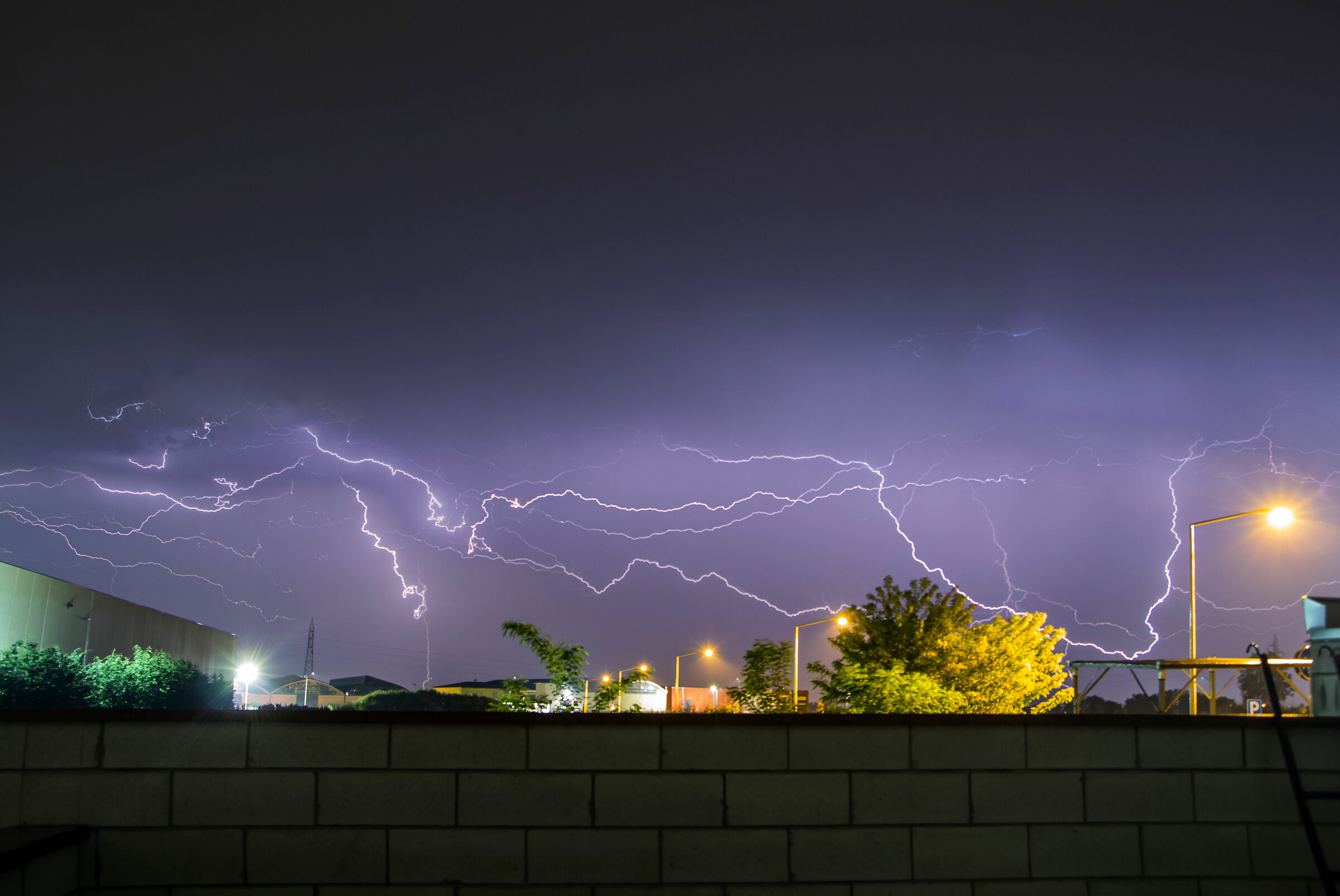Tempesta dietro casa