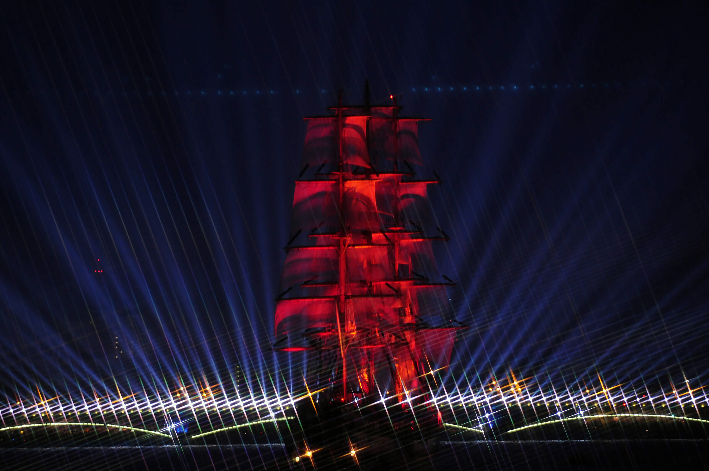 Festa sulla Neva a San Pietroburgo (Ru)