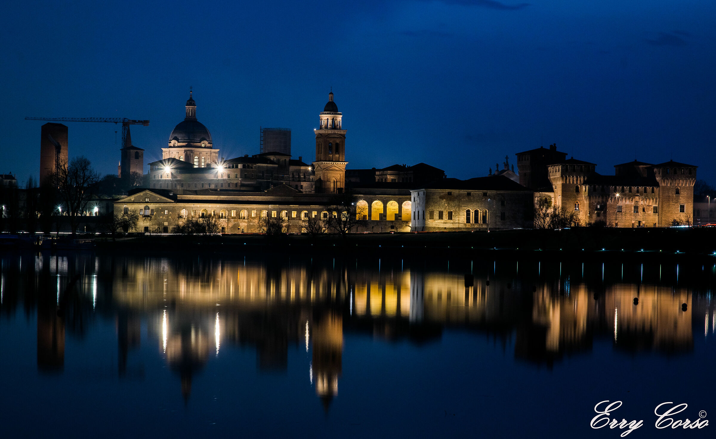 Mantova by night