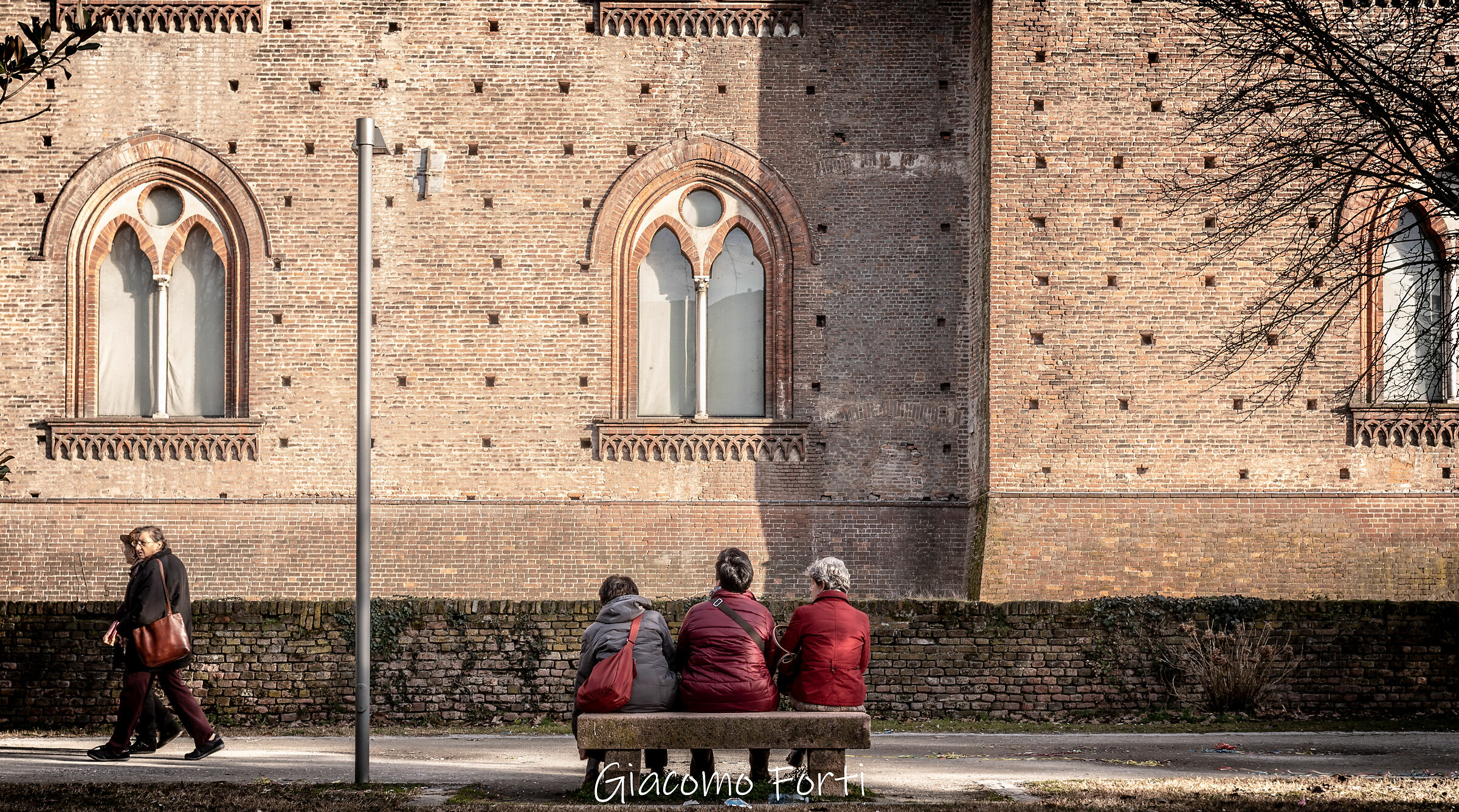 Tre signore al Castello Visconteo-Pavia